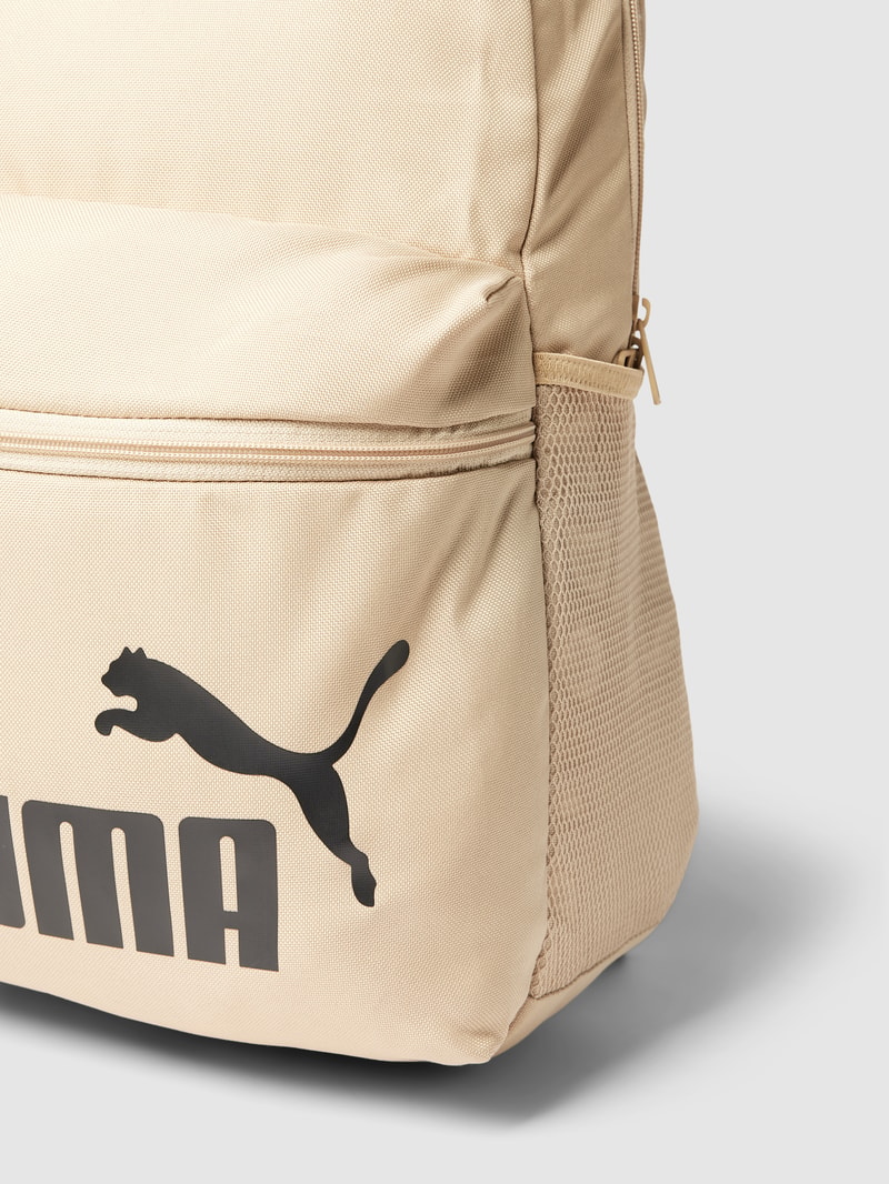 Rucksack mit Label-Details Modell 'Phase' in sand
