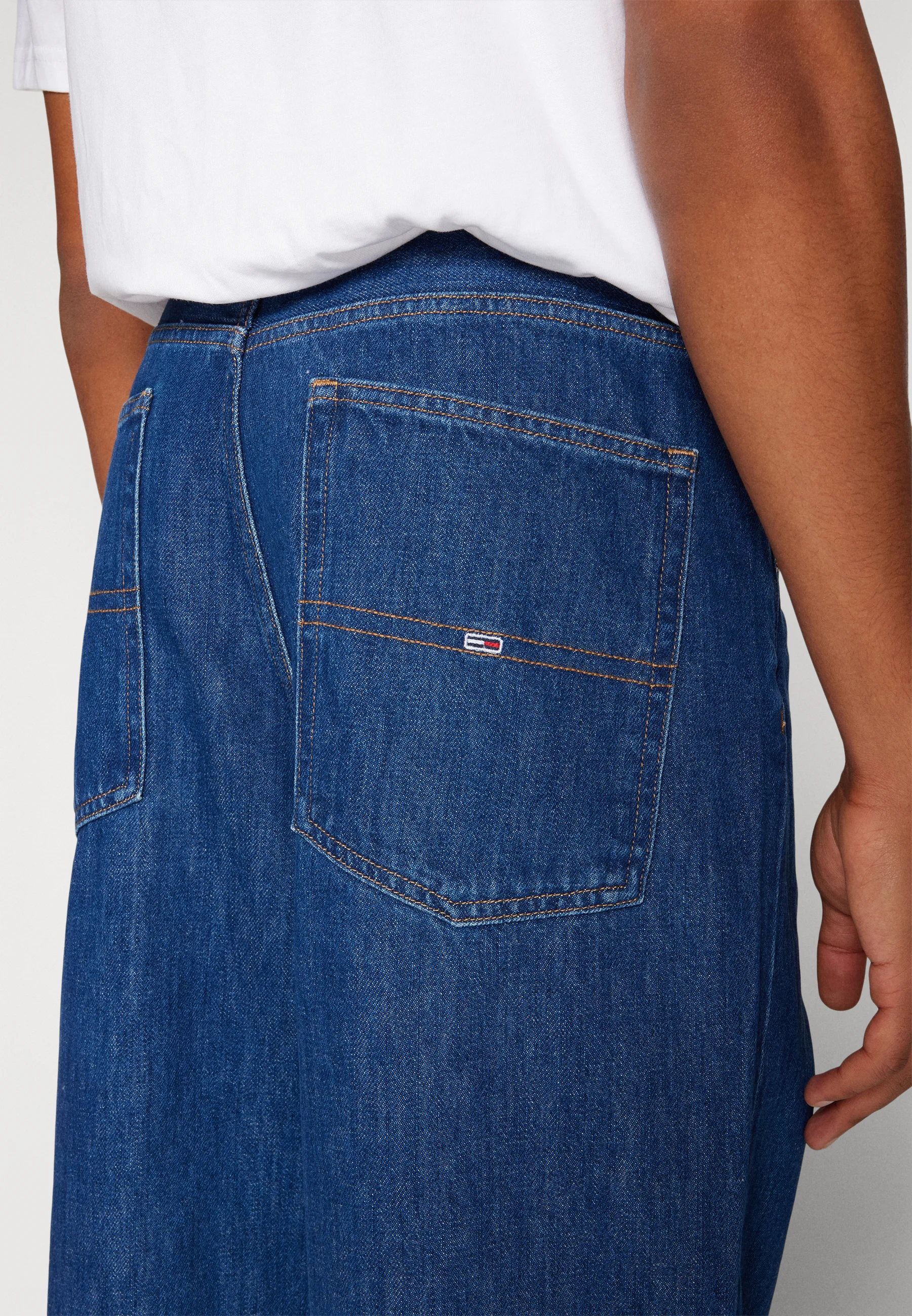 Tommy Jeans AIDEN BAGGY - Vaqueros holgados