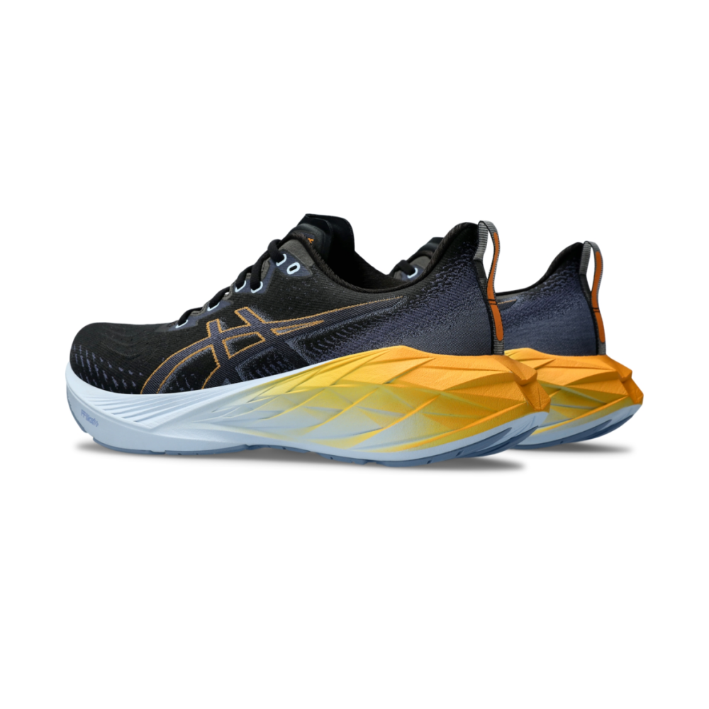 Asics Novablast 4 1011B693.001 / schwarz