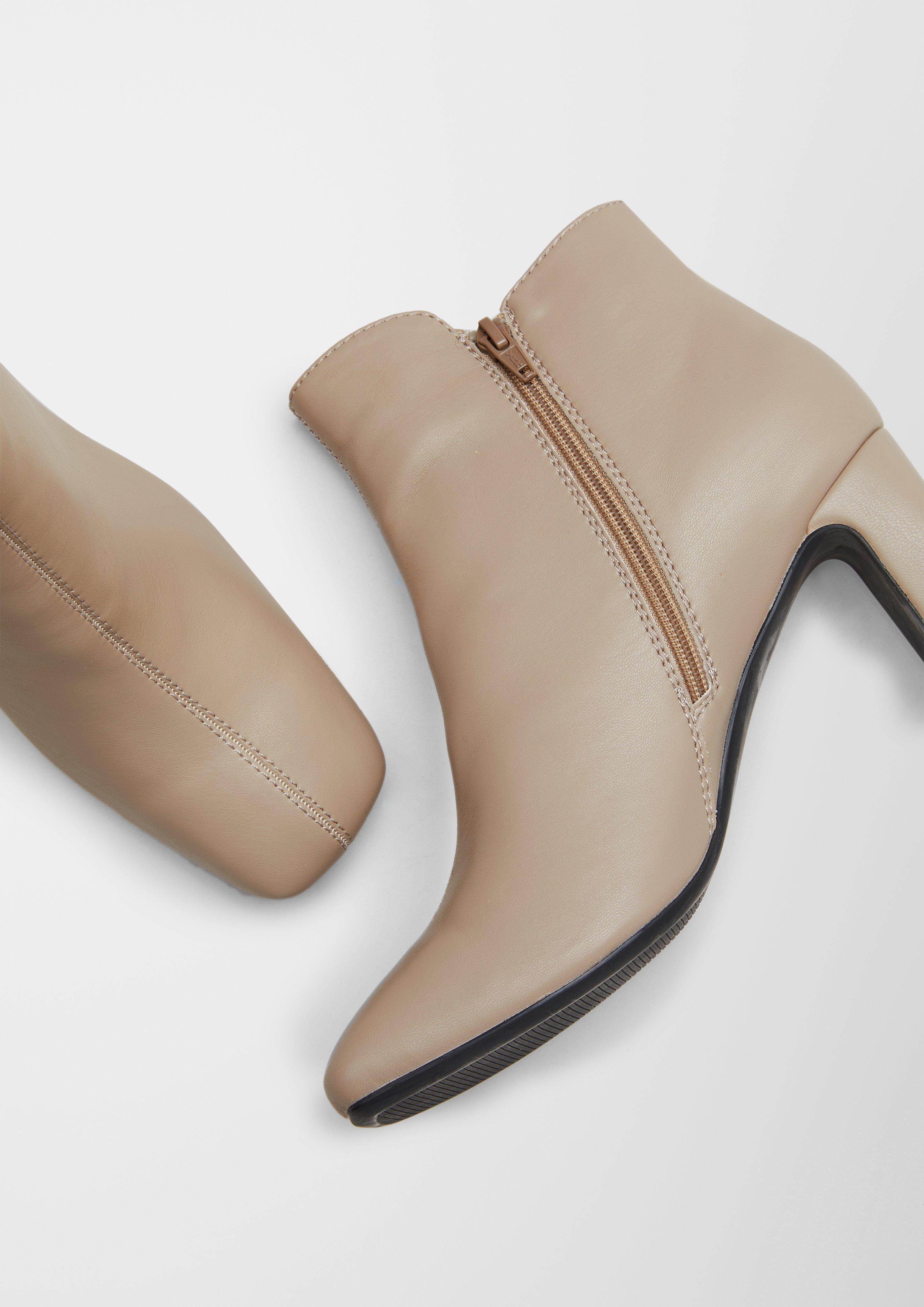 Stiefel in Leder-Optik  6006566-341