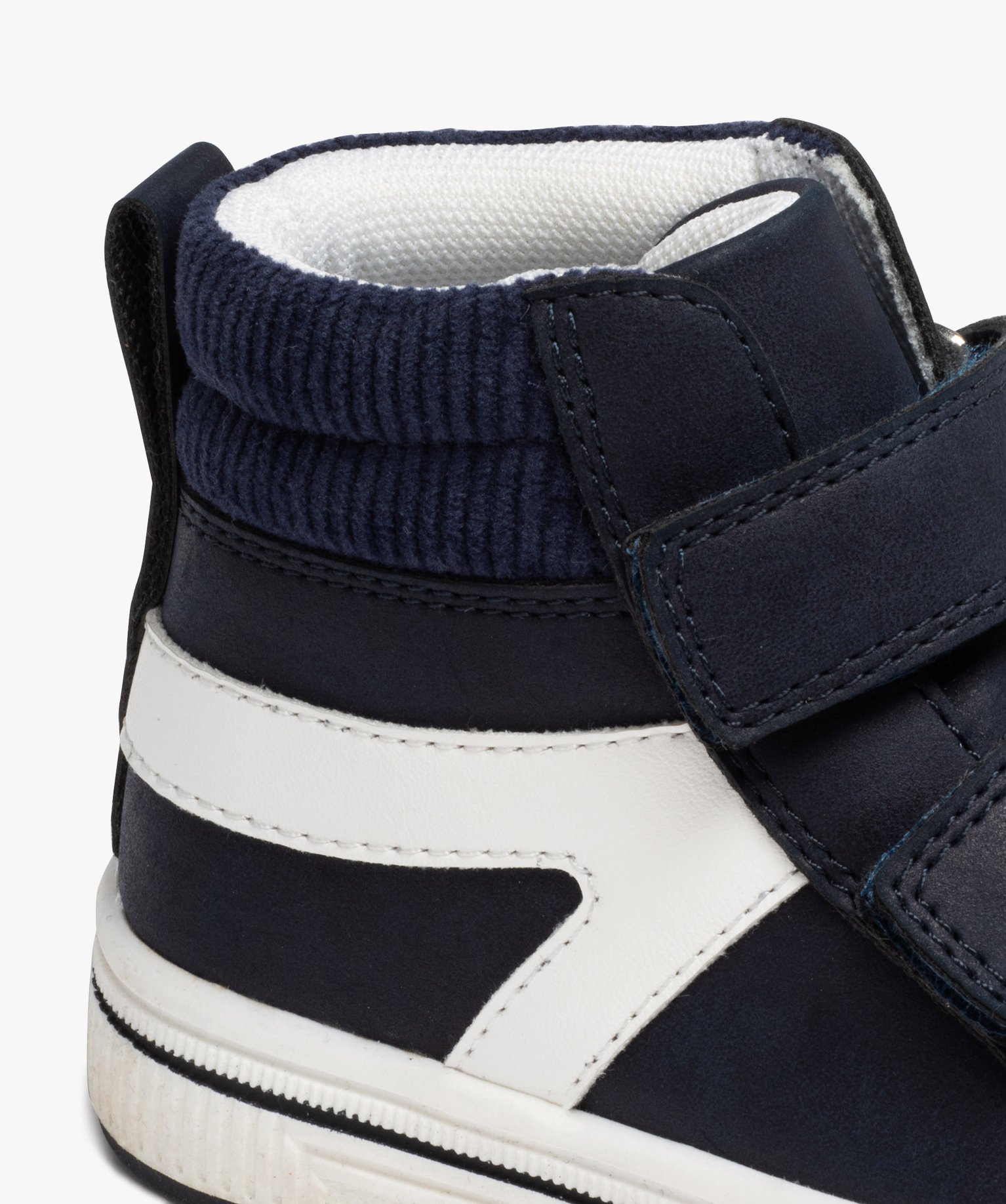 Baskets bébé Garçon mid-cut à scratch marine | GEMO