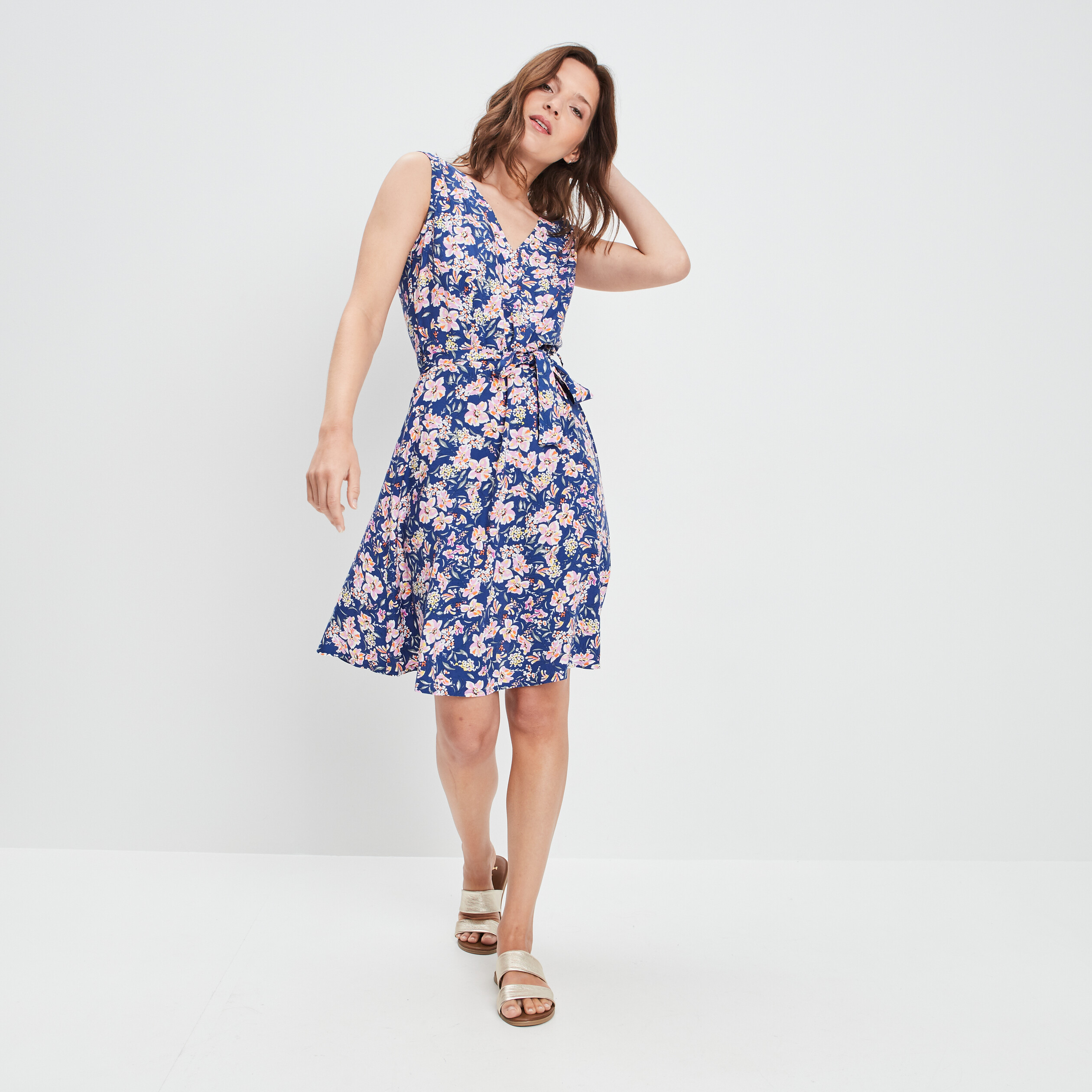 Robe évasée ceinturée bleu femme | La Halle