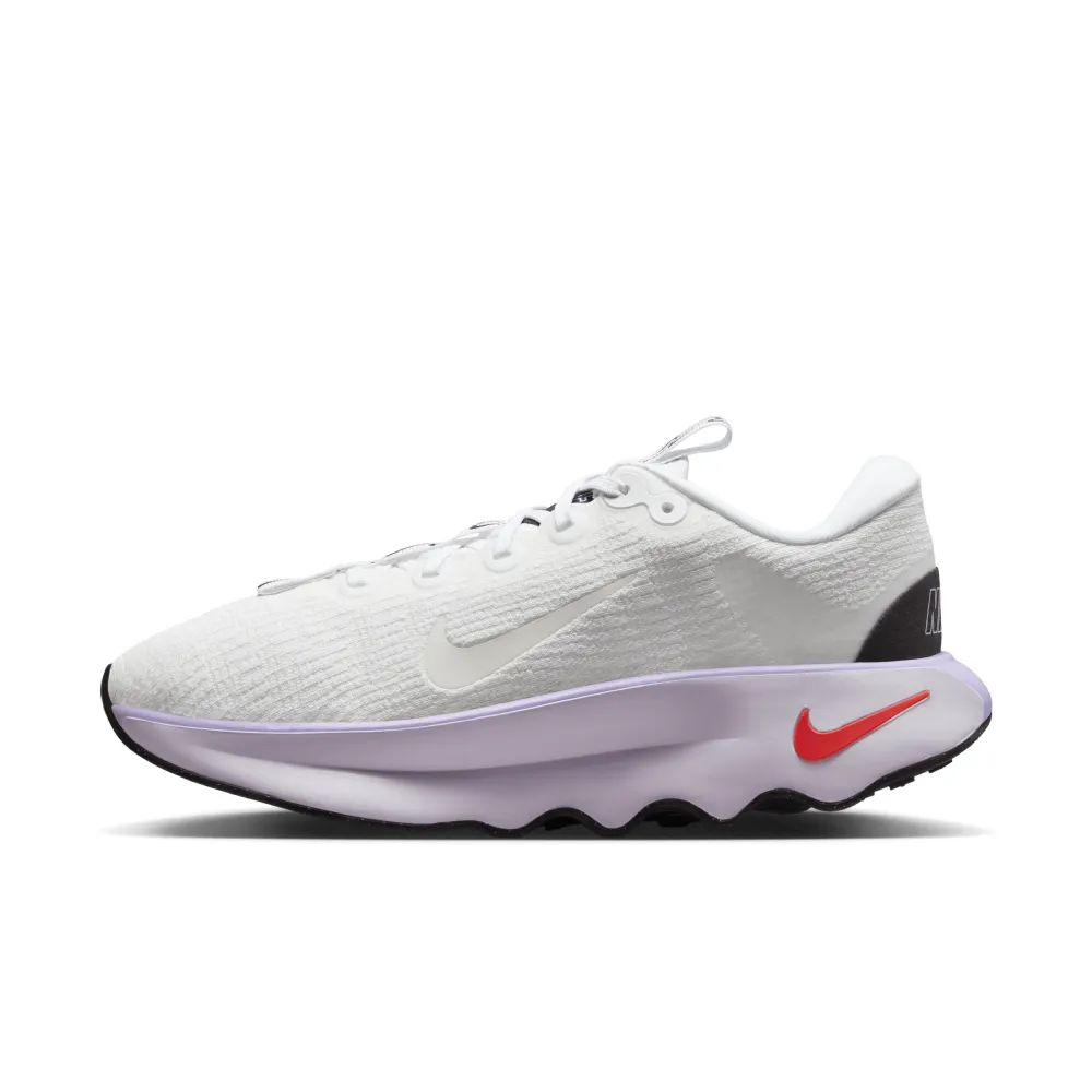 Nike Motiva Walking DV1238-101 / weiss