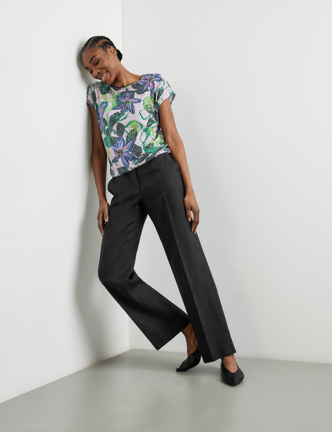 Floral gemustertes Shirt mit Ausbrenner-Qualität