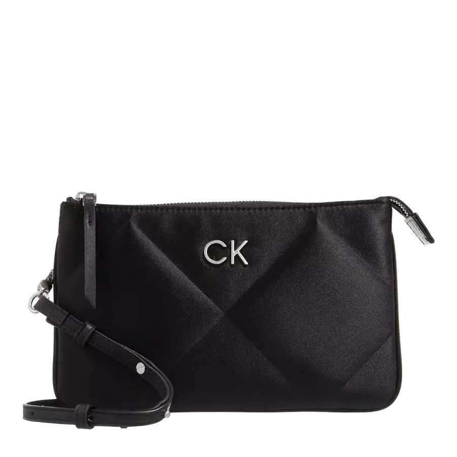 Calvin Klein - Calvin Klein Shoulder Bags Textil Black - schwarz