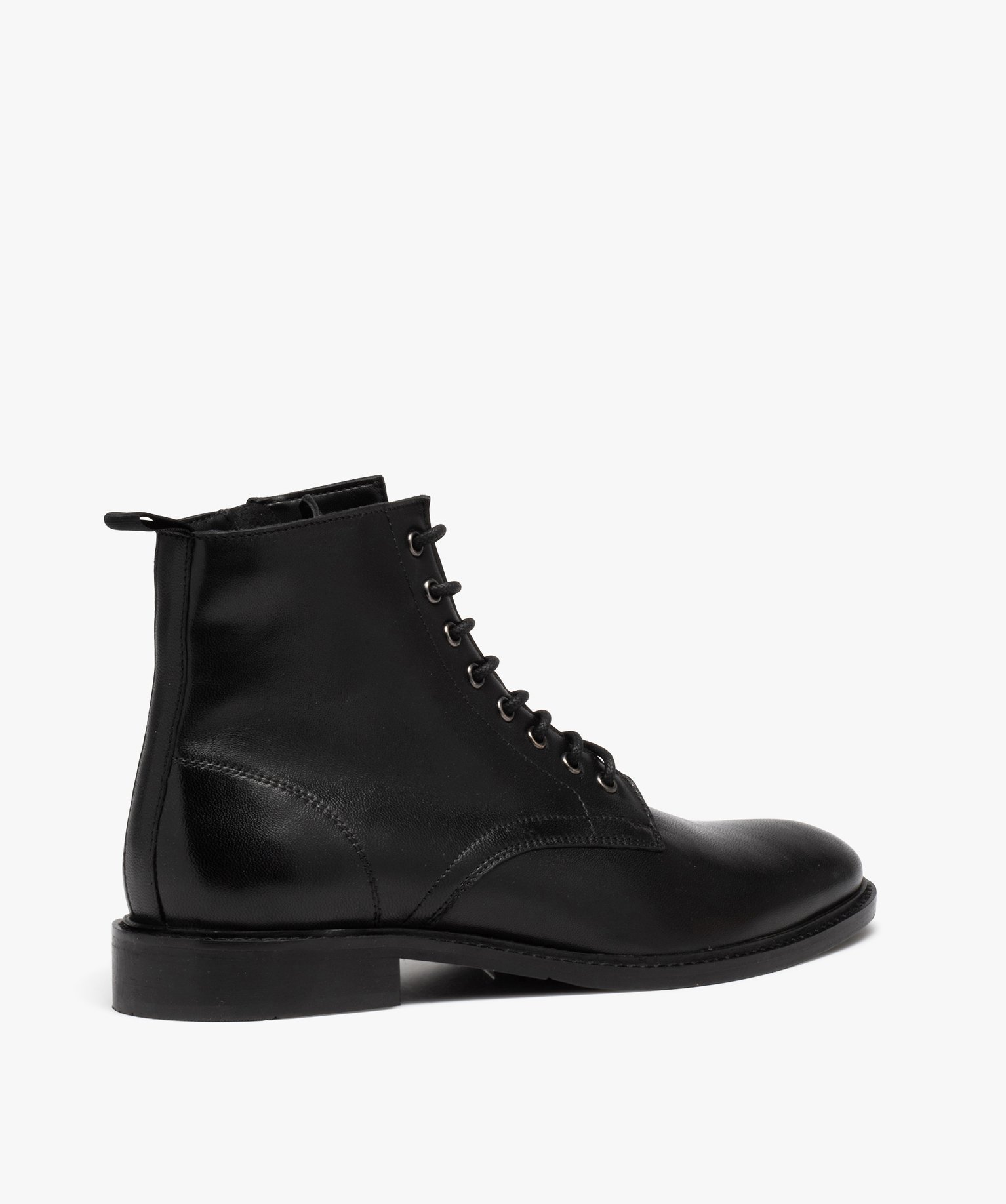 Boots homme en cuir uni bout amande noir | GEMO