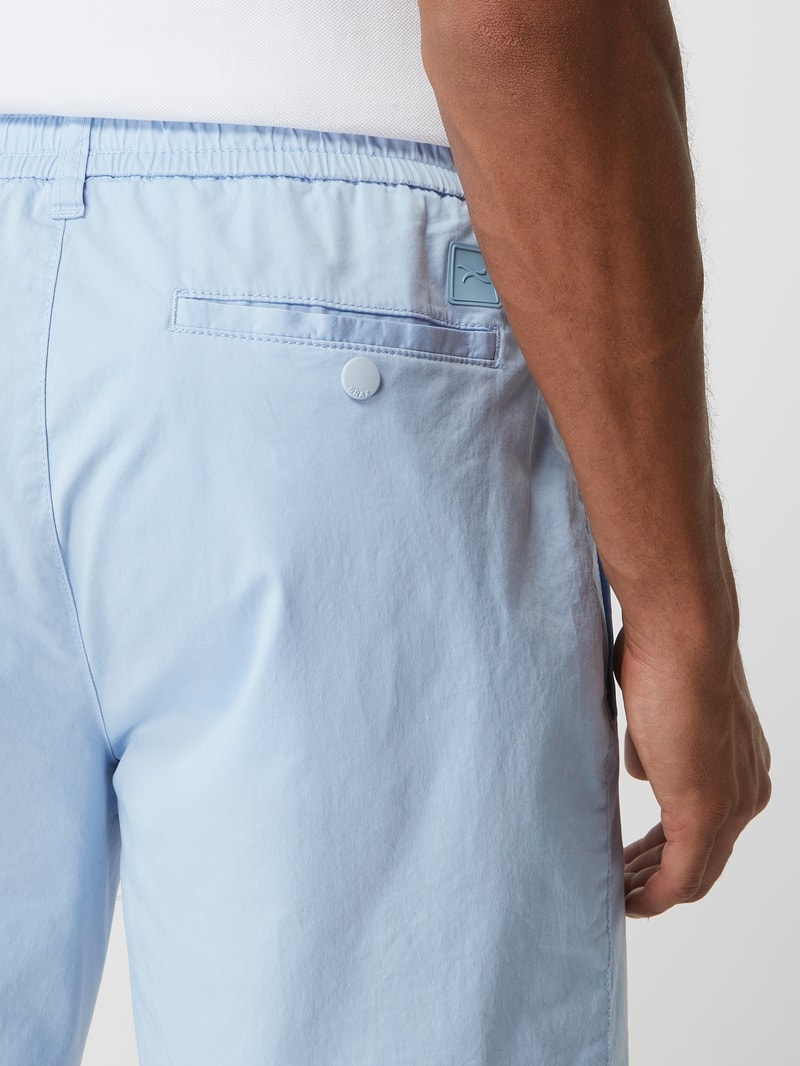 Bermudas mit elastischem Bund in hellblau