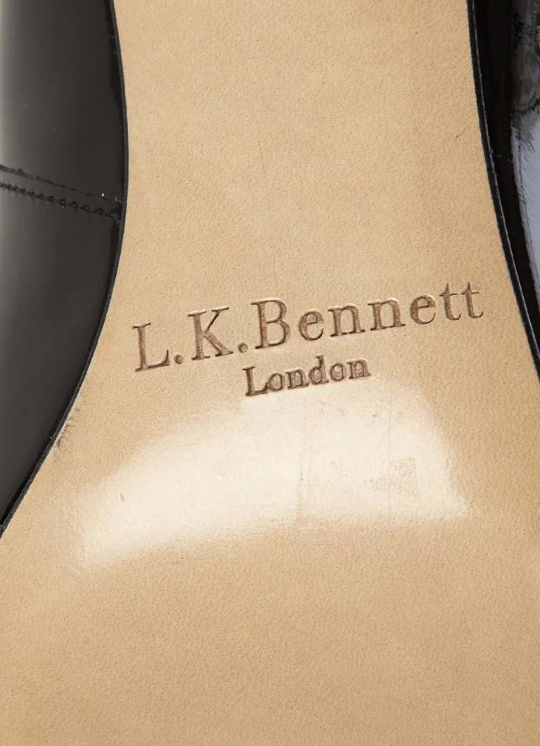 LKBennett Stila pumppu van lakleer