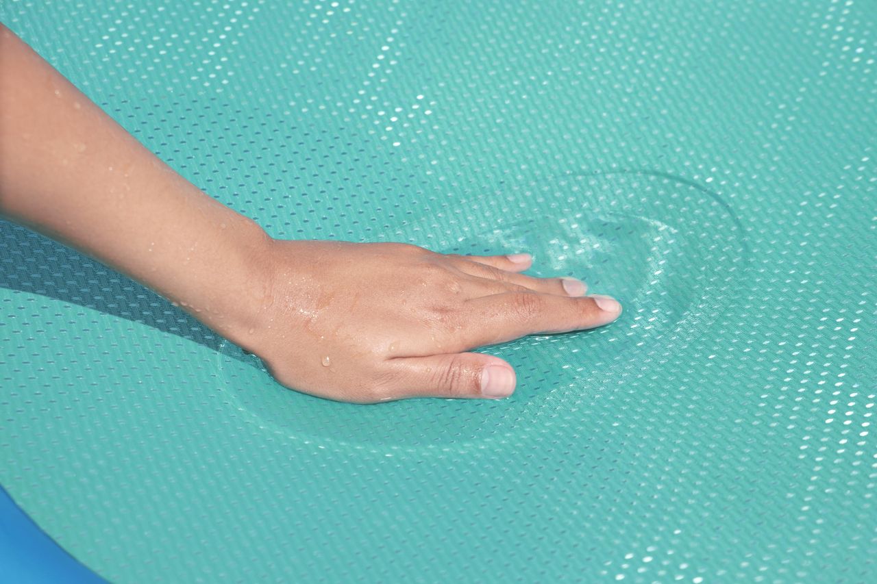 Bestway Flex 'n Fold™ Poolmatte 106 x 105 cm