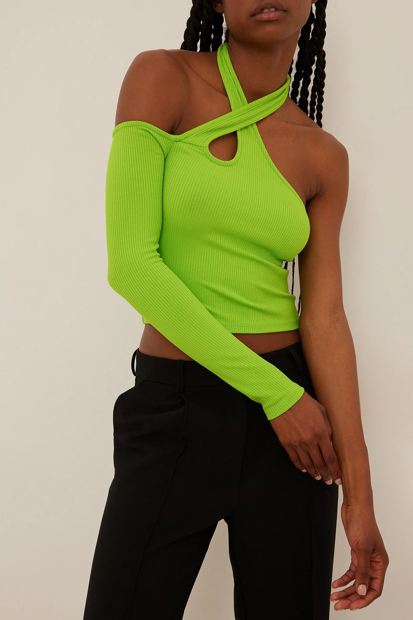 Asymmetrisch cut out Rippen-Top