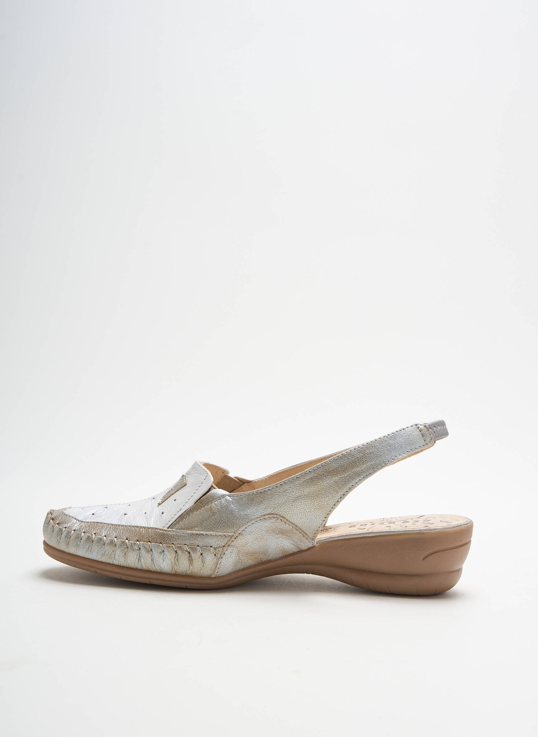 Geo Reino Sandales Nu Pieds Femme couleur beige