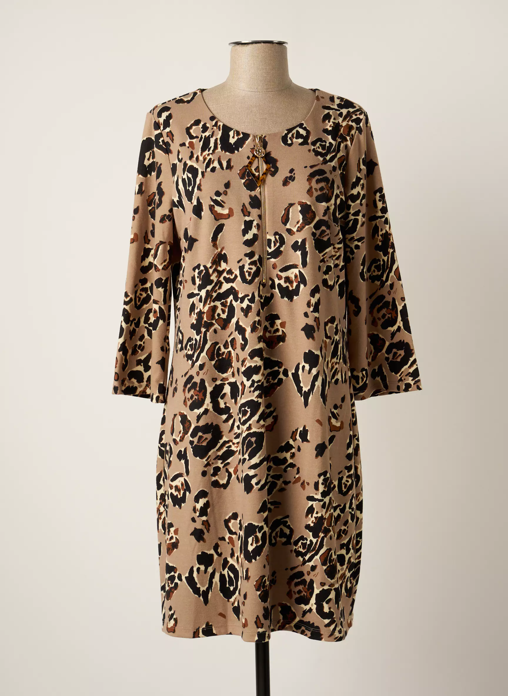 K Design Robes Courtes Femme couleur marron