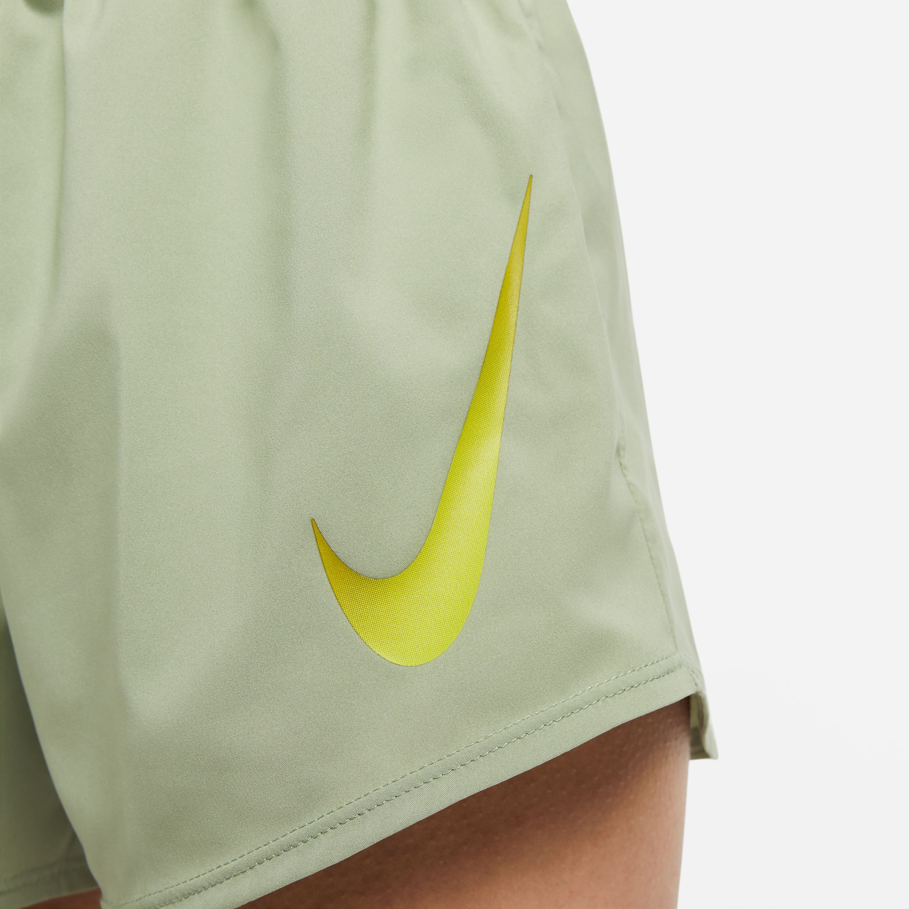 Swoosh Shorts Damen - Salbei