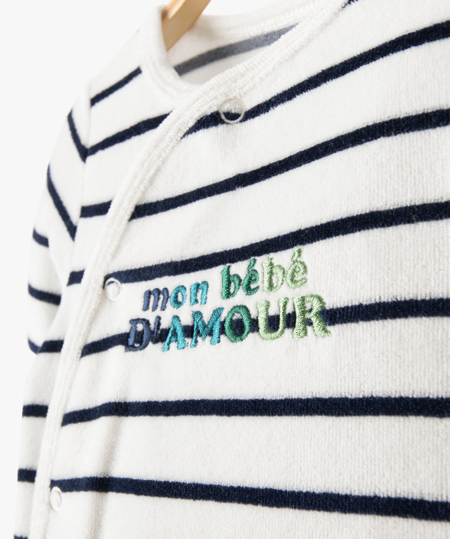 Pyjama bébé en velours avec ouverture devant et message br... ecru | GEMO