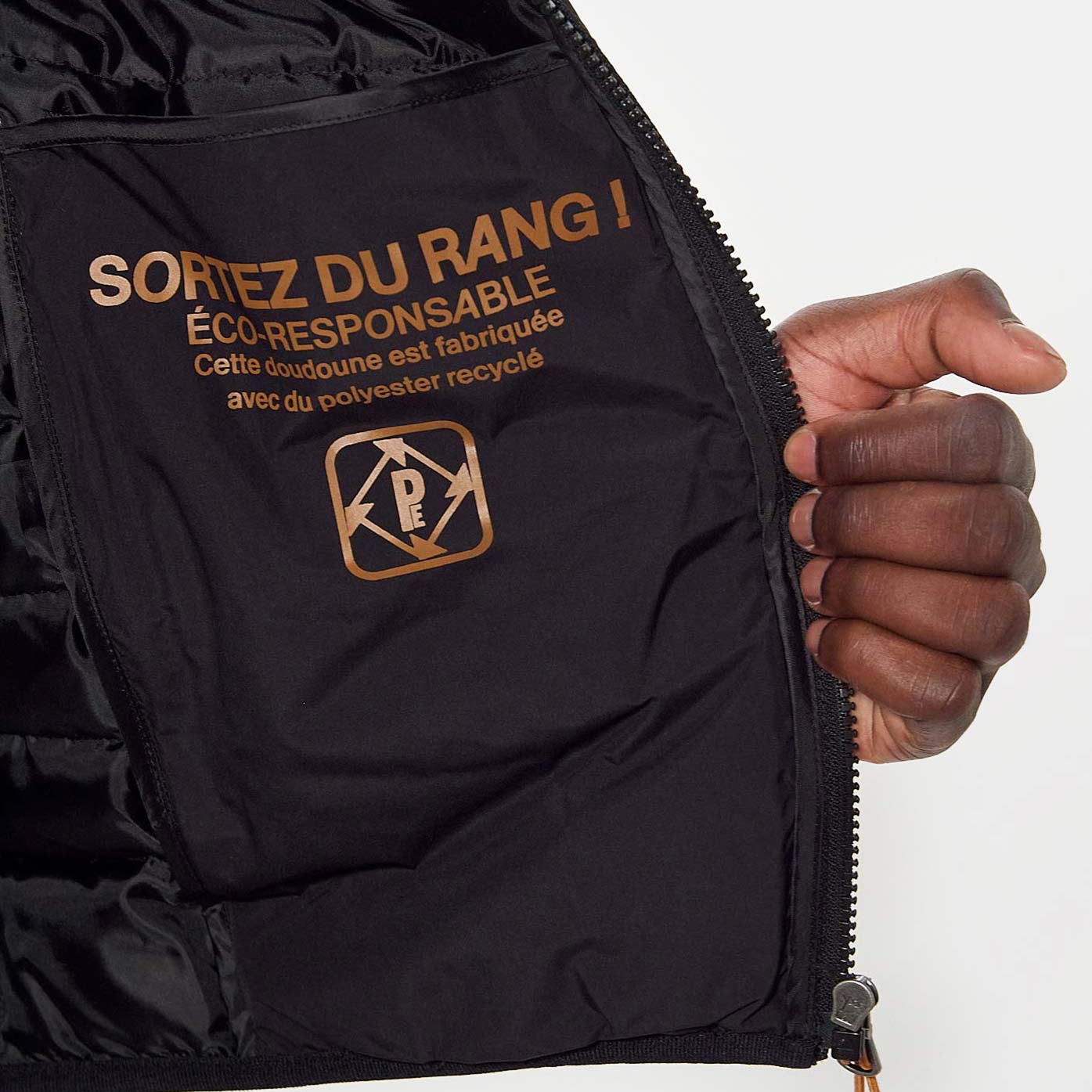 SANO   Doudoune fine noire Homme en 100% polyester recyclé