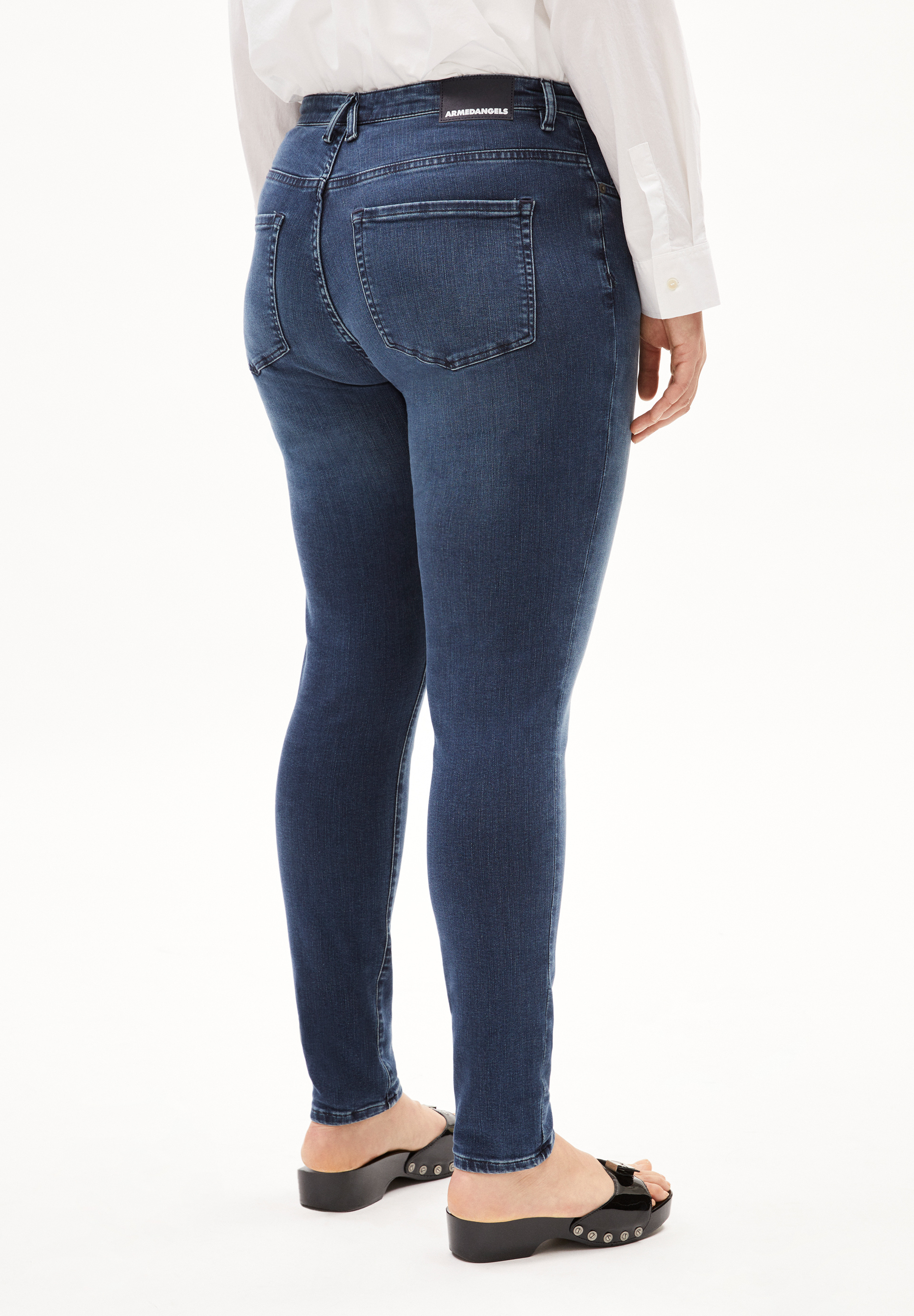 Skinny Leg High Waist aus Bio-Baumwoll Mix