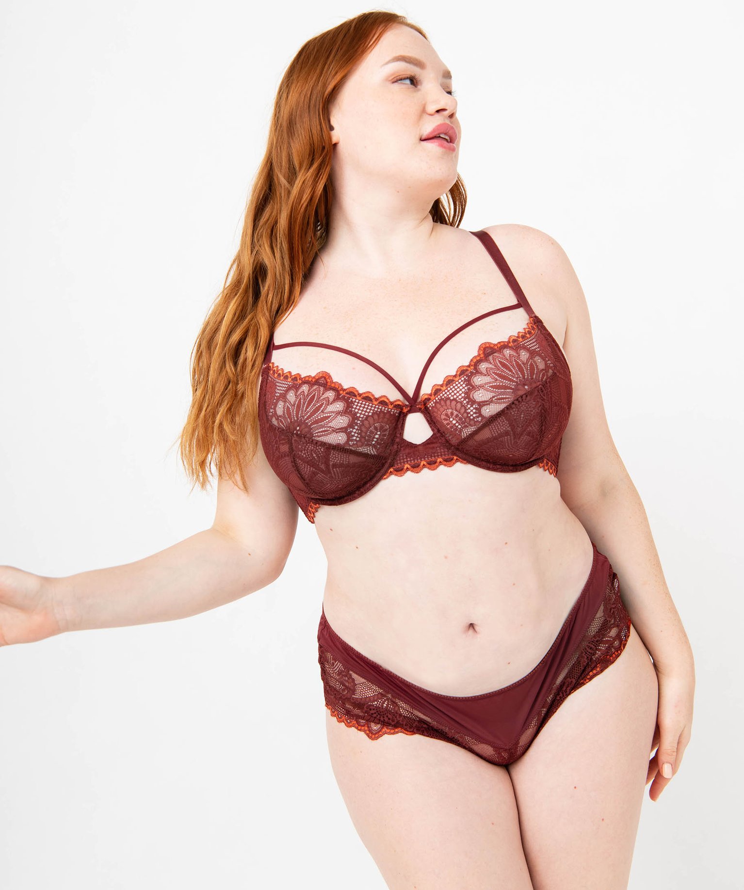 Soutien-gorge emboitant grande taille à armatures marron | GEMO