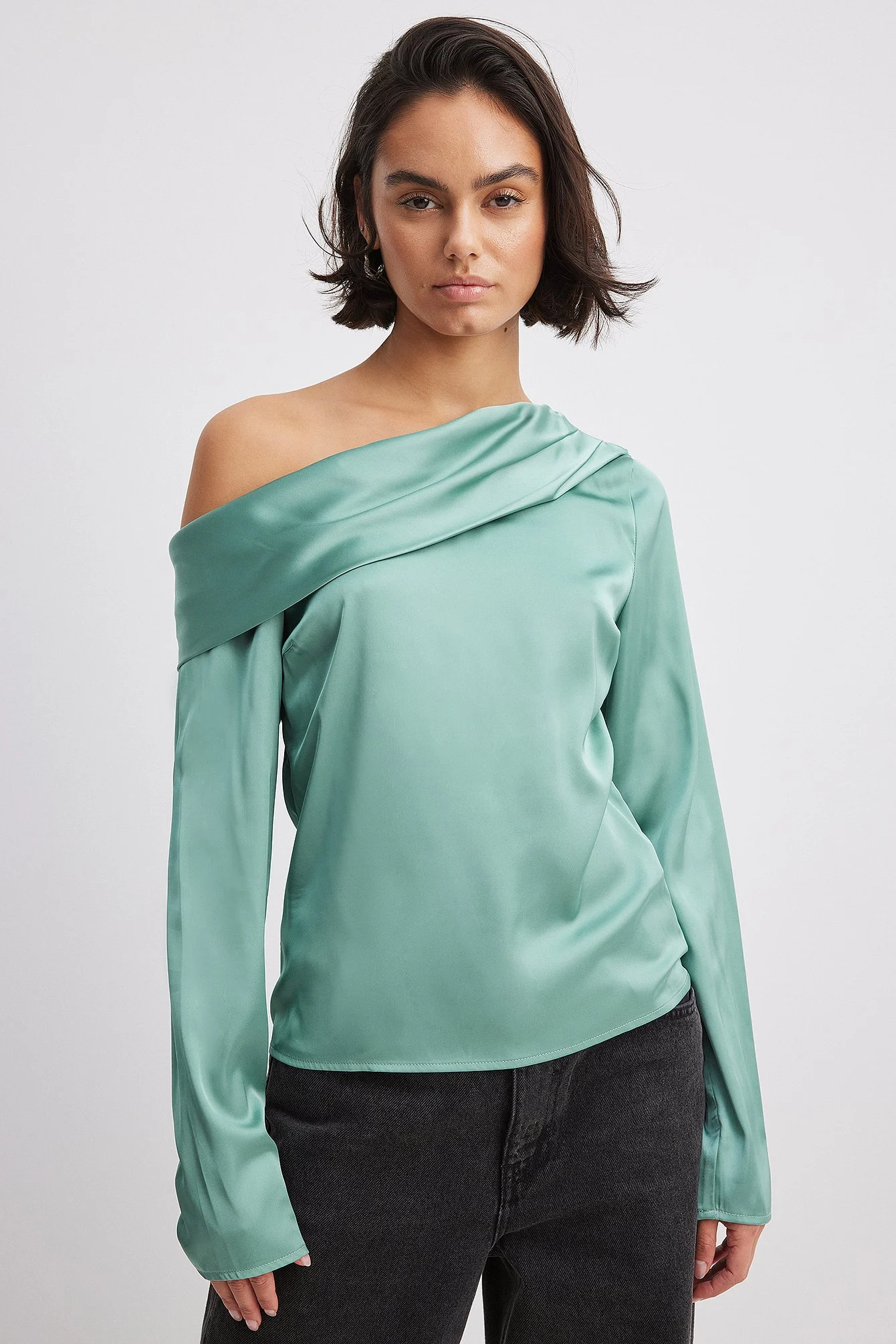 Drapiertes One-Shoulder-Shirt