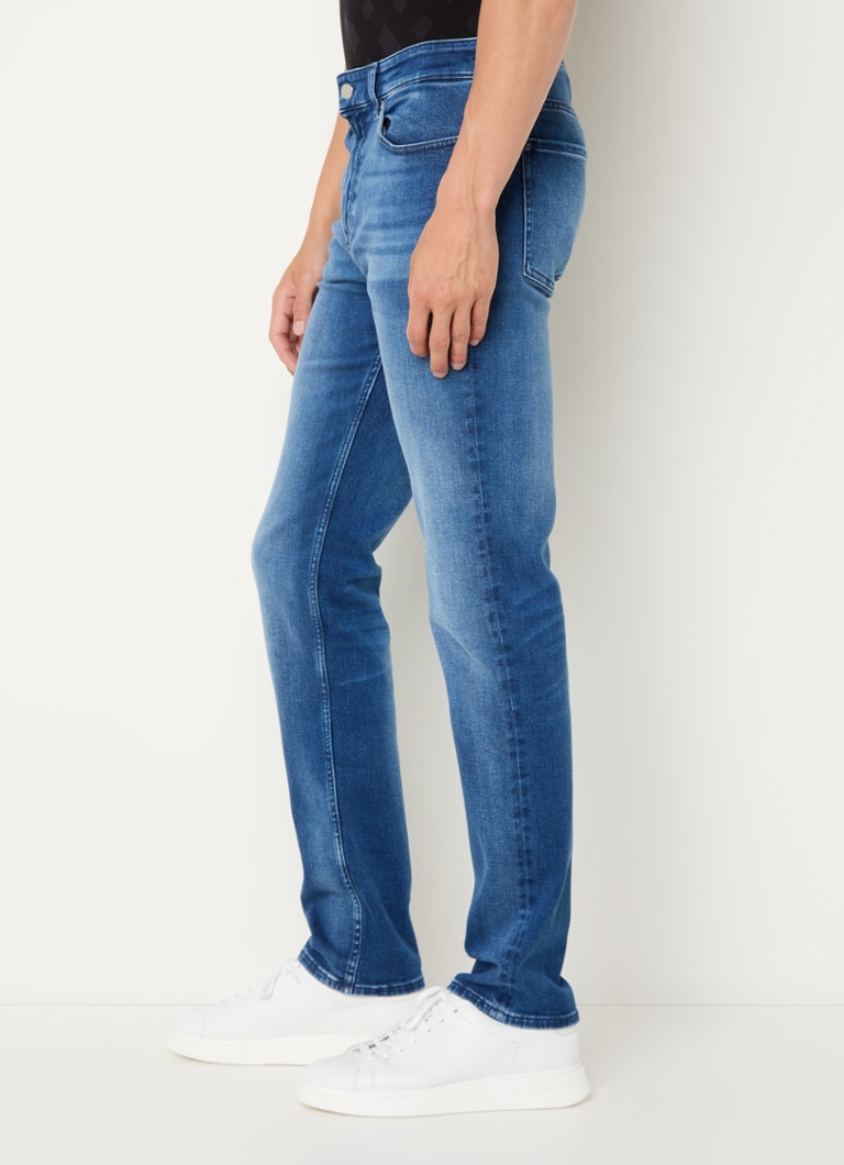 Calça jeans HUGO BOSS Slim fit com lavagem média