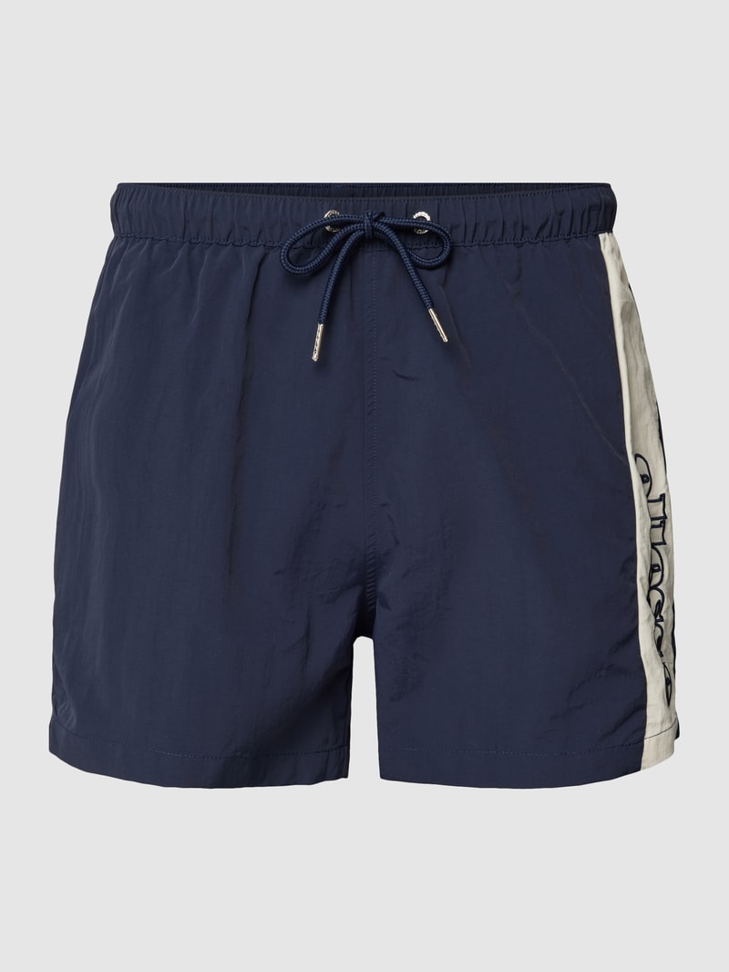 Shorts mit seitlichen Eingrifftaschen in marineblau