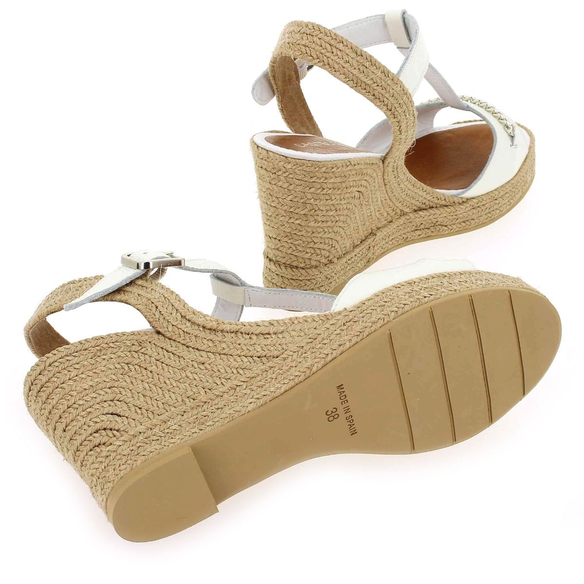 Casteller  49 116 765 - Blanc