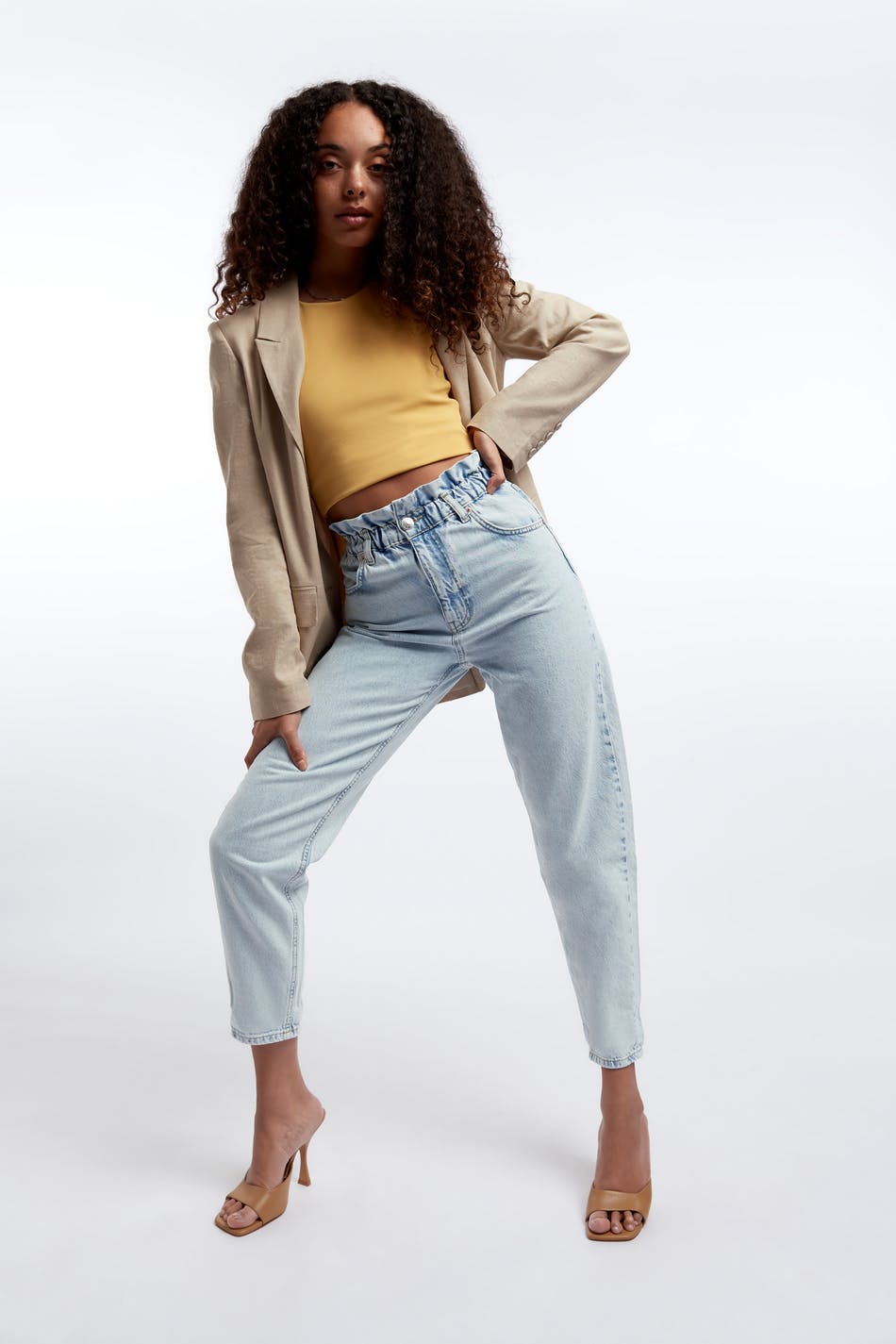 Paperbag mom jeans
