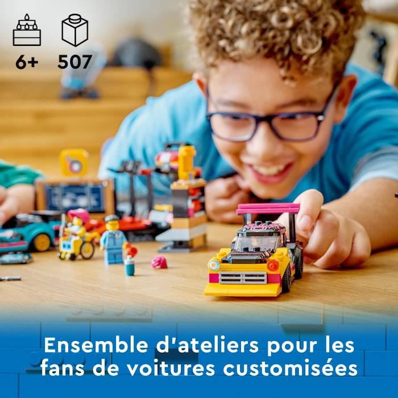 LEGO® City 60389 Le Garage de Customisation, Jouet de Voitures, Atelier et Minifigurines blanc