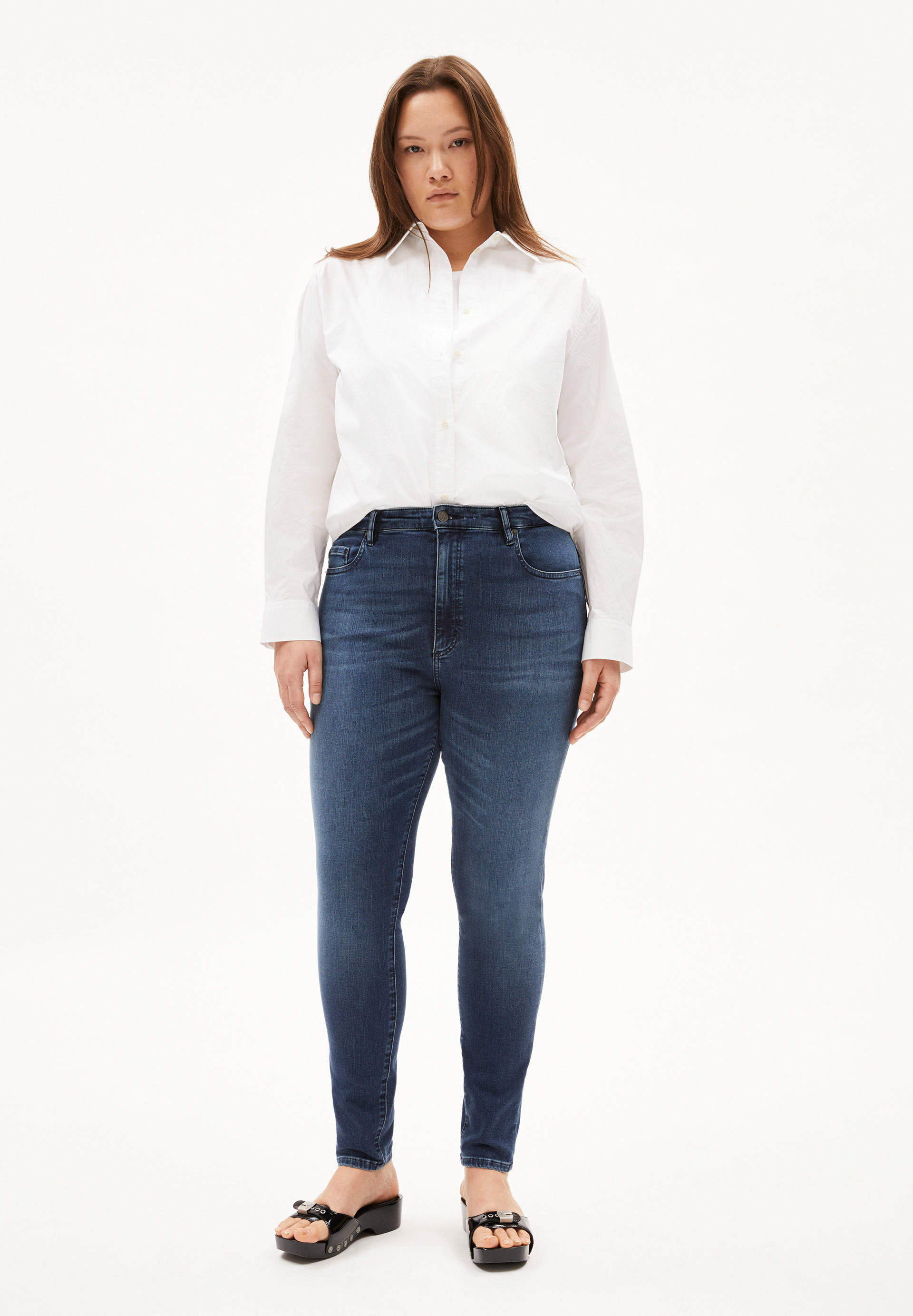 Skinny Leg High Waist aus Bio-Baumwoll Mix