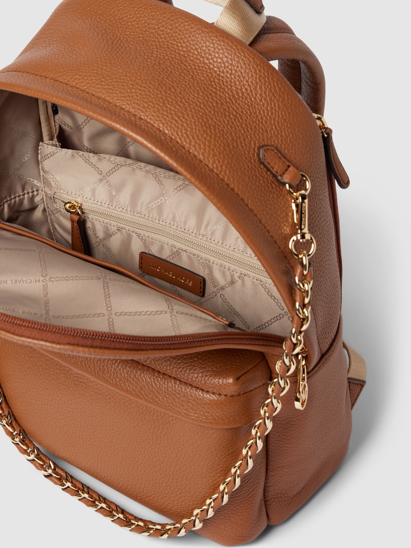 Rucksack mit Label-Applikation Modell 'SLATER' in mittelbraun