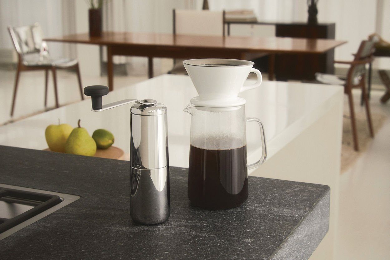 Alessi Kaffeemühle KT01SET Slow Coffee Set, Kaffeemühle und Kaffeekaraffe
