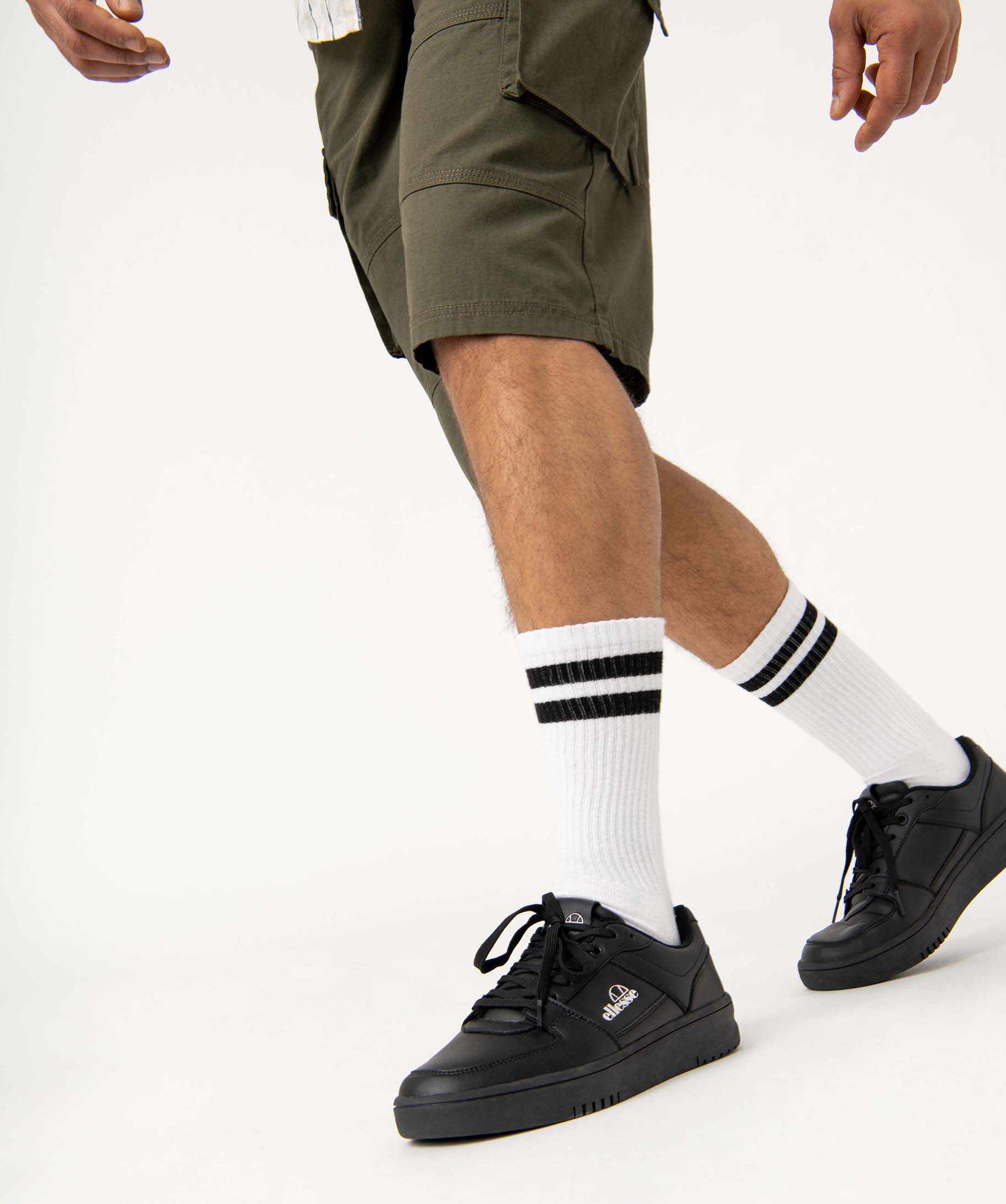 Tennis homme unies à lacets – Ellesse Mendita noir | GEMO