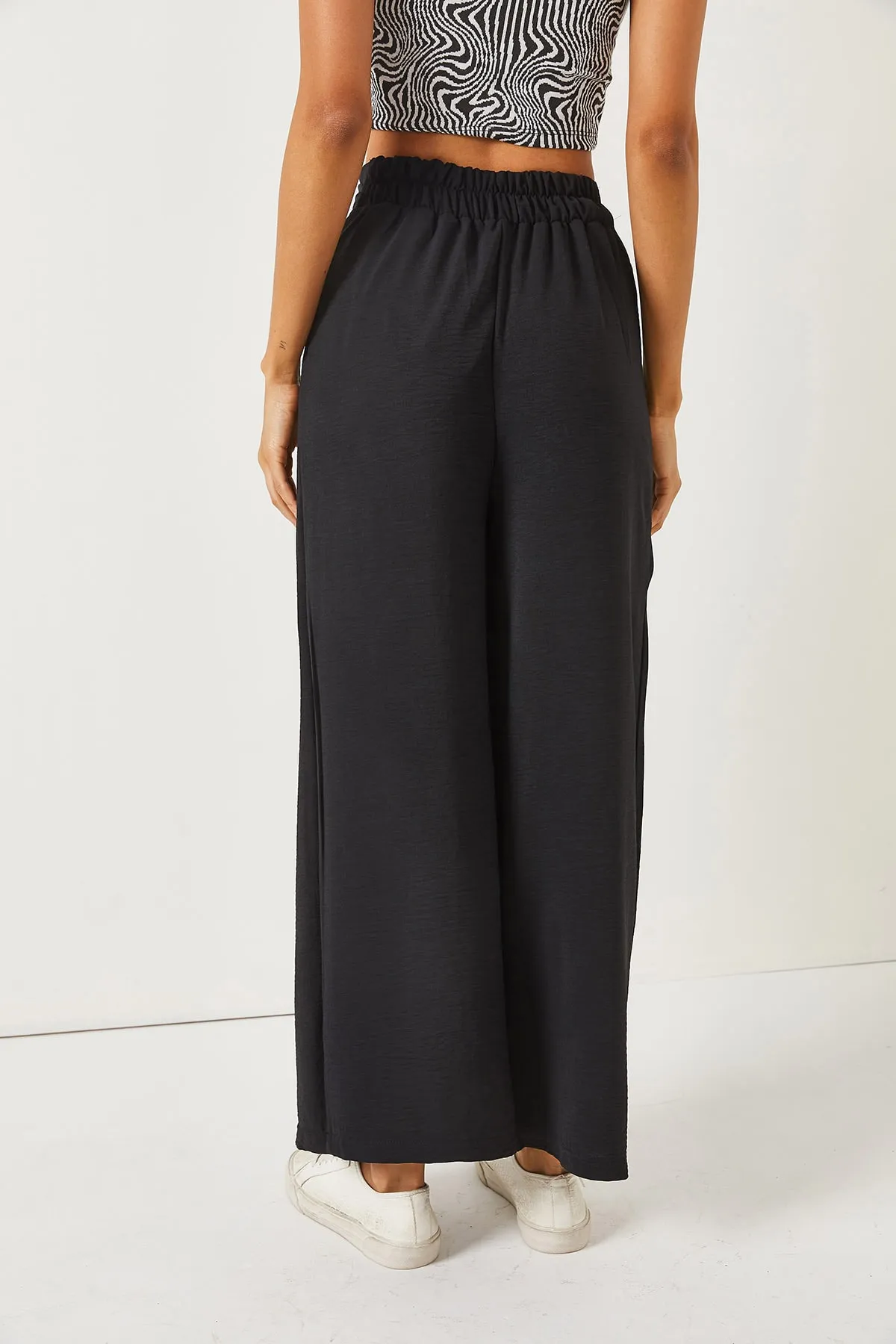 Olalook  Schwarze Palazzo-Hose mit Wickeldetails und Krawatte, PNT-19000199