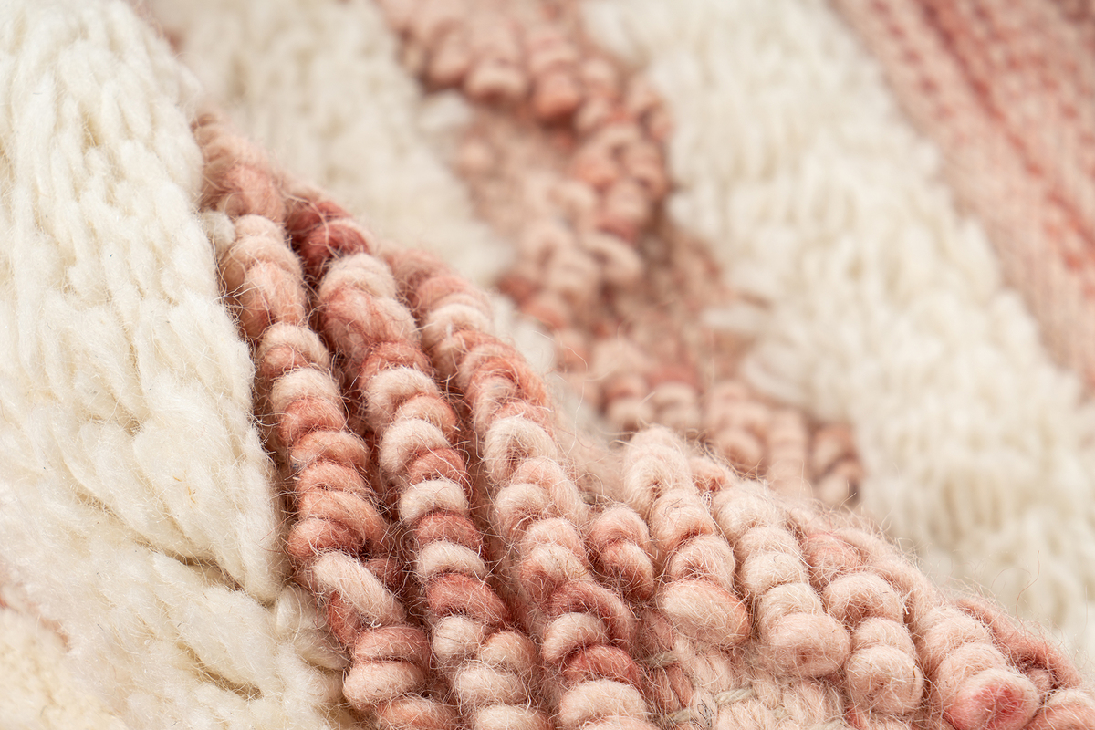 megusta Teppich Bohist 225 Rosa / Creme