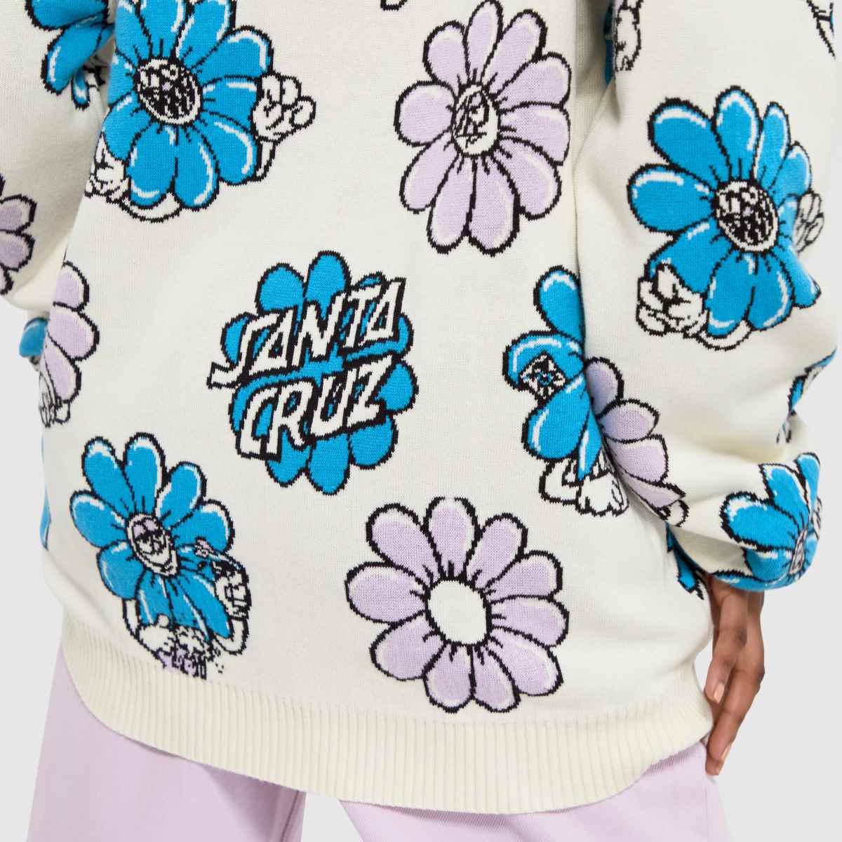 Santa Cruz – Stickad t-shirt med vildblommor i flera färger