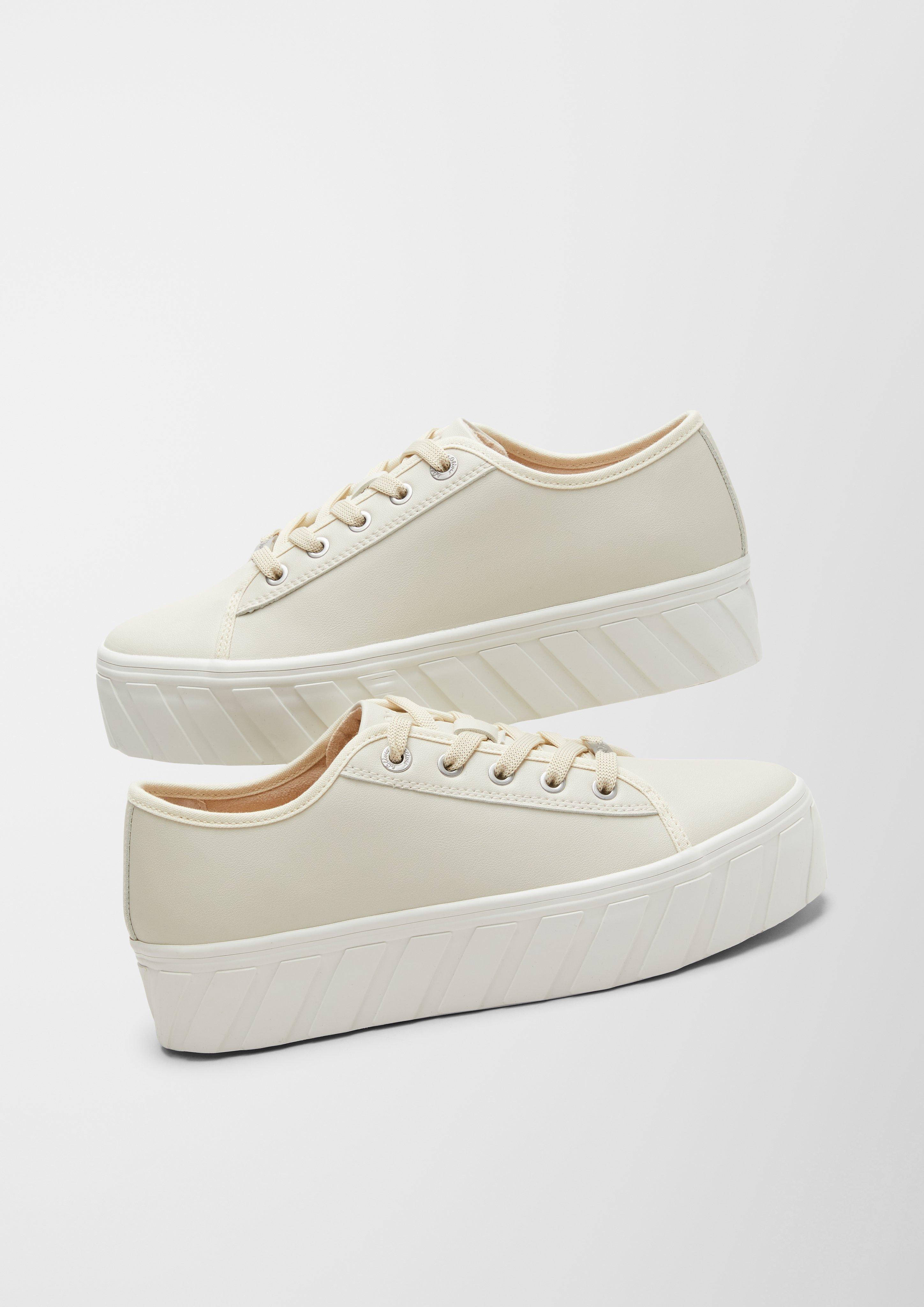 Plateau-Sneaker aus Kunstleder  6006484-400
