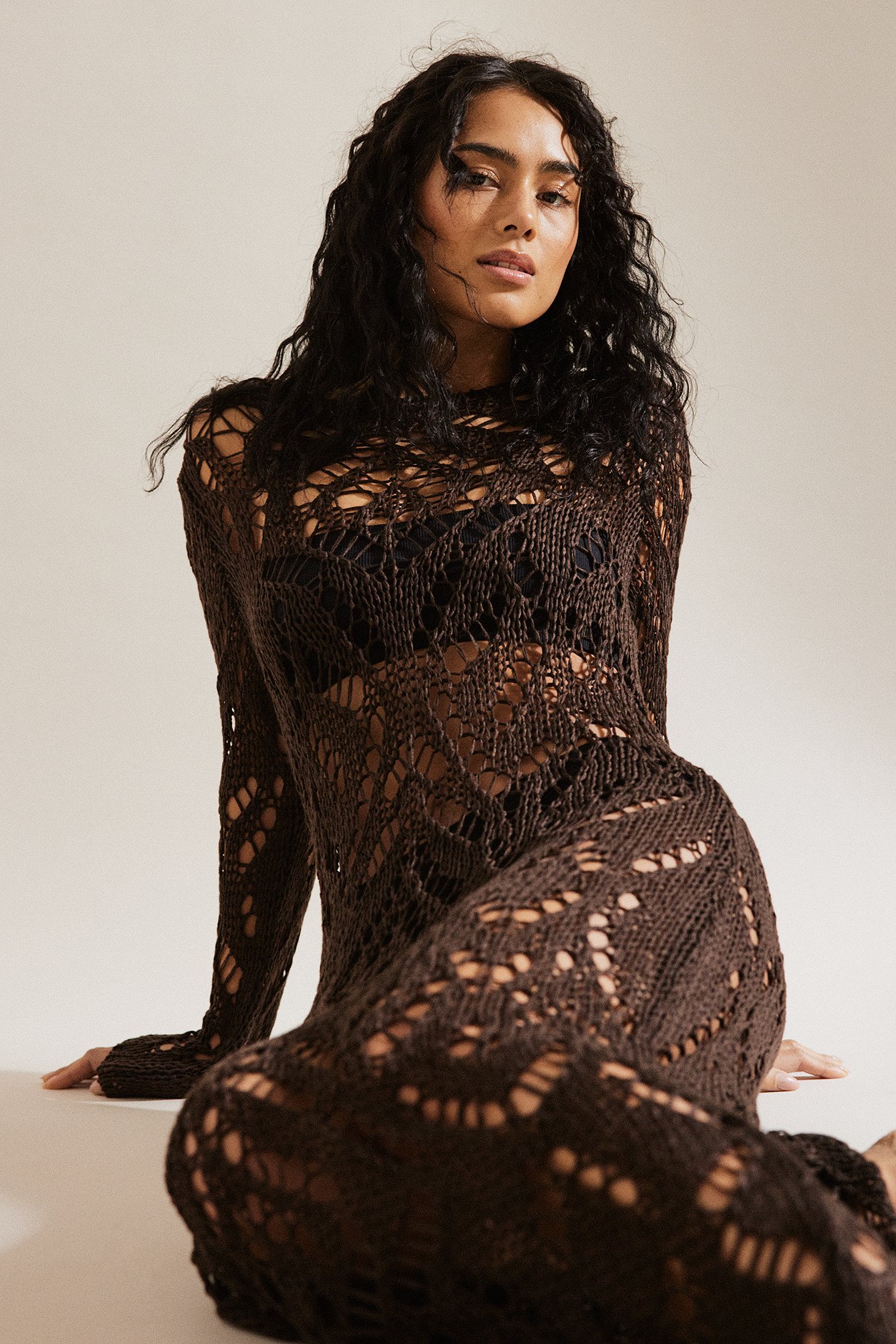 Gehäkeltes Maxi-Strickkleid