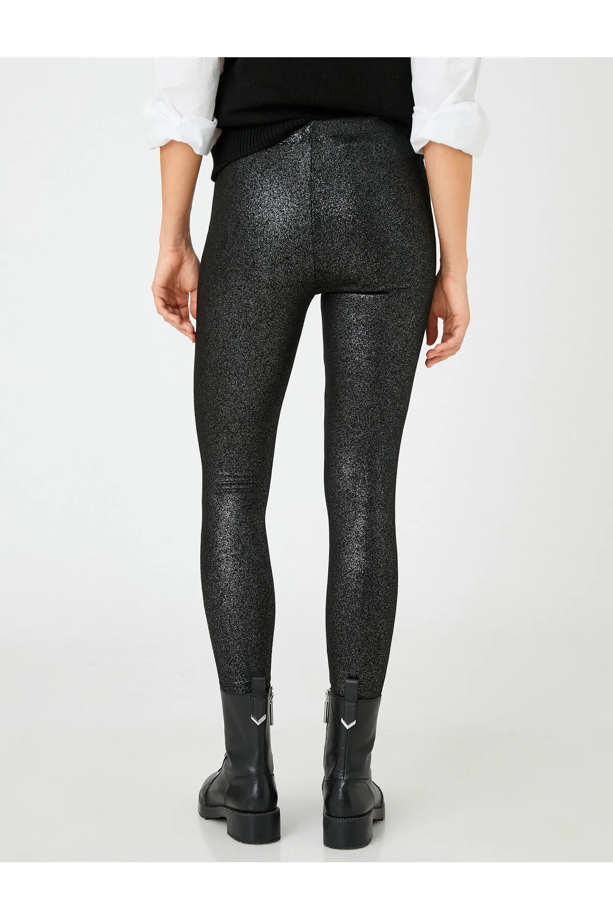Koton  Glitzernde Strumpfhose mit normaler Taille