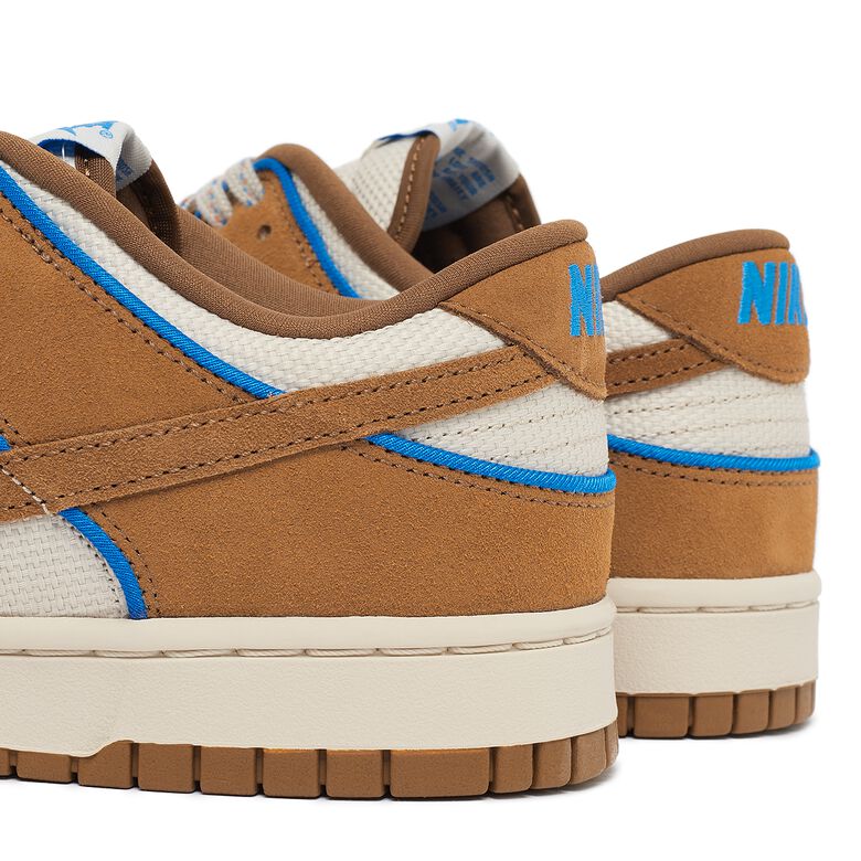 NIKE Dunk Low PRM 