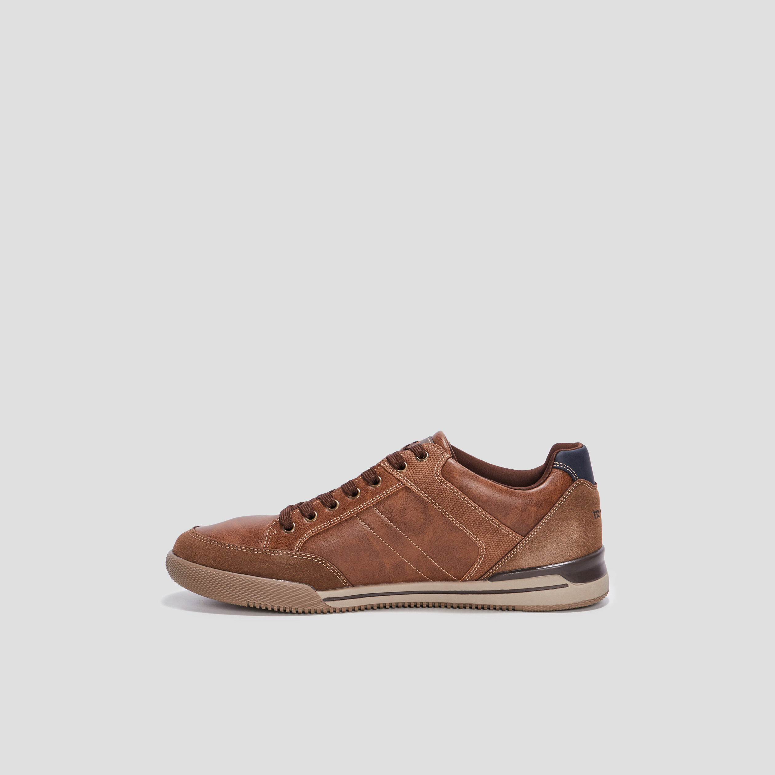 Sneakers plates Trappeur marron homme | La Halle