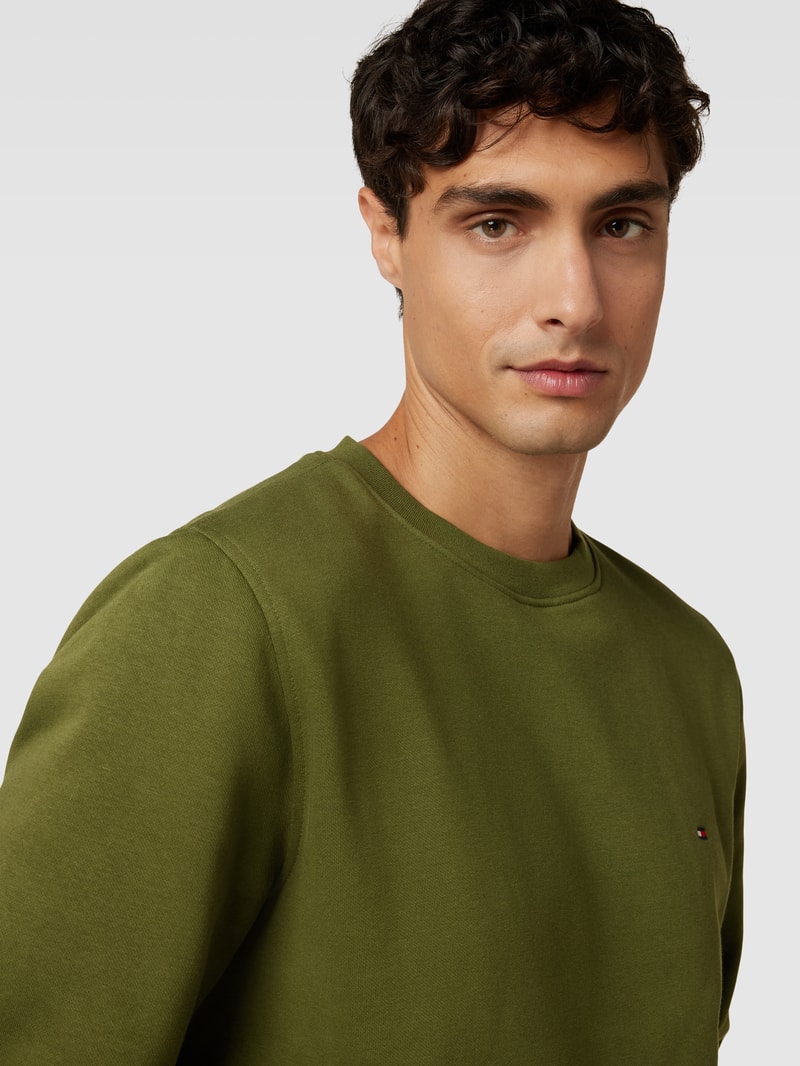 Sweatshirt mit Label-Stitching c in olivgrün