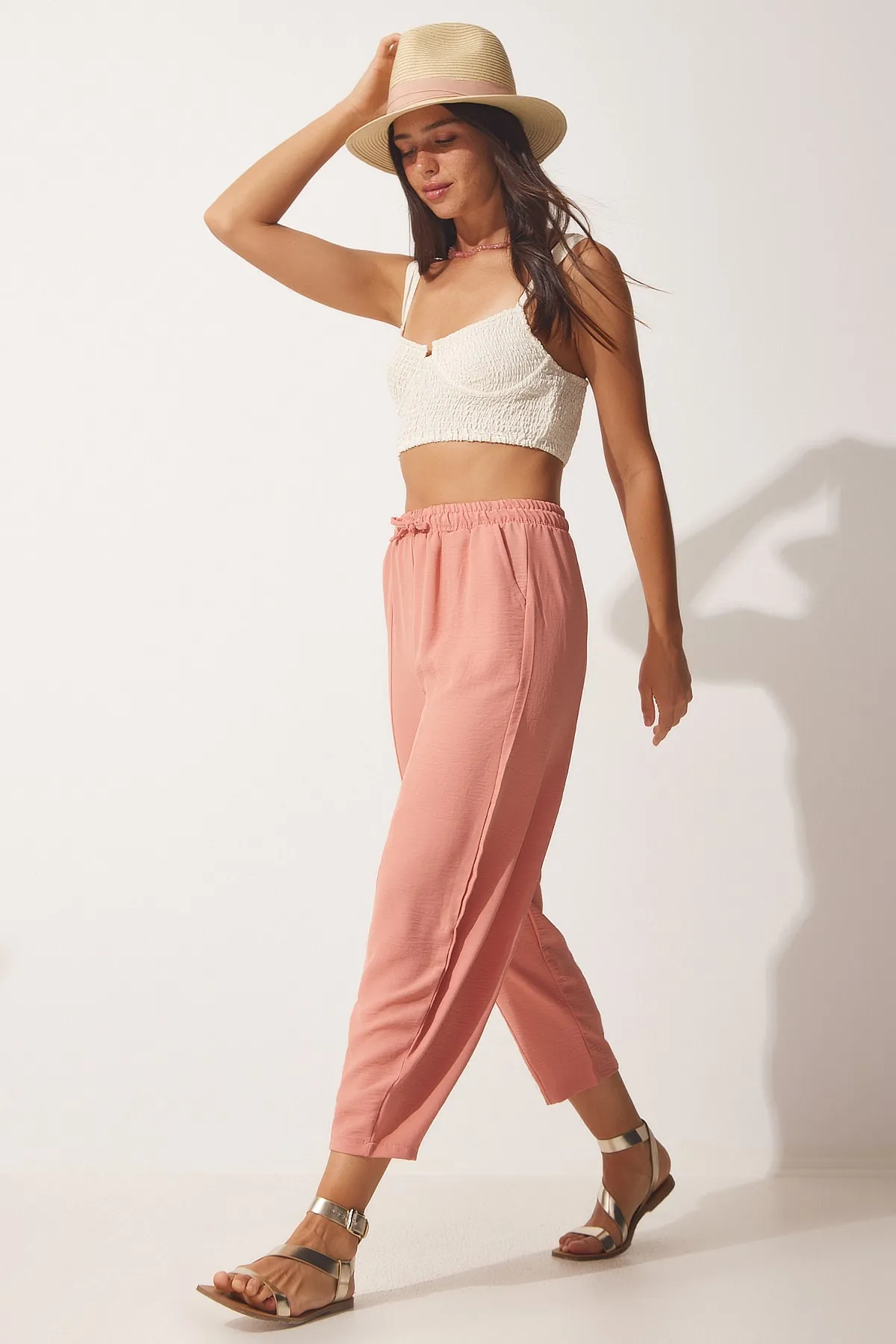 Happiness İstanbul  Hellrosa Shalwar-Hose aus getrocknetem Leinen für Damen CI00036
