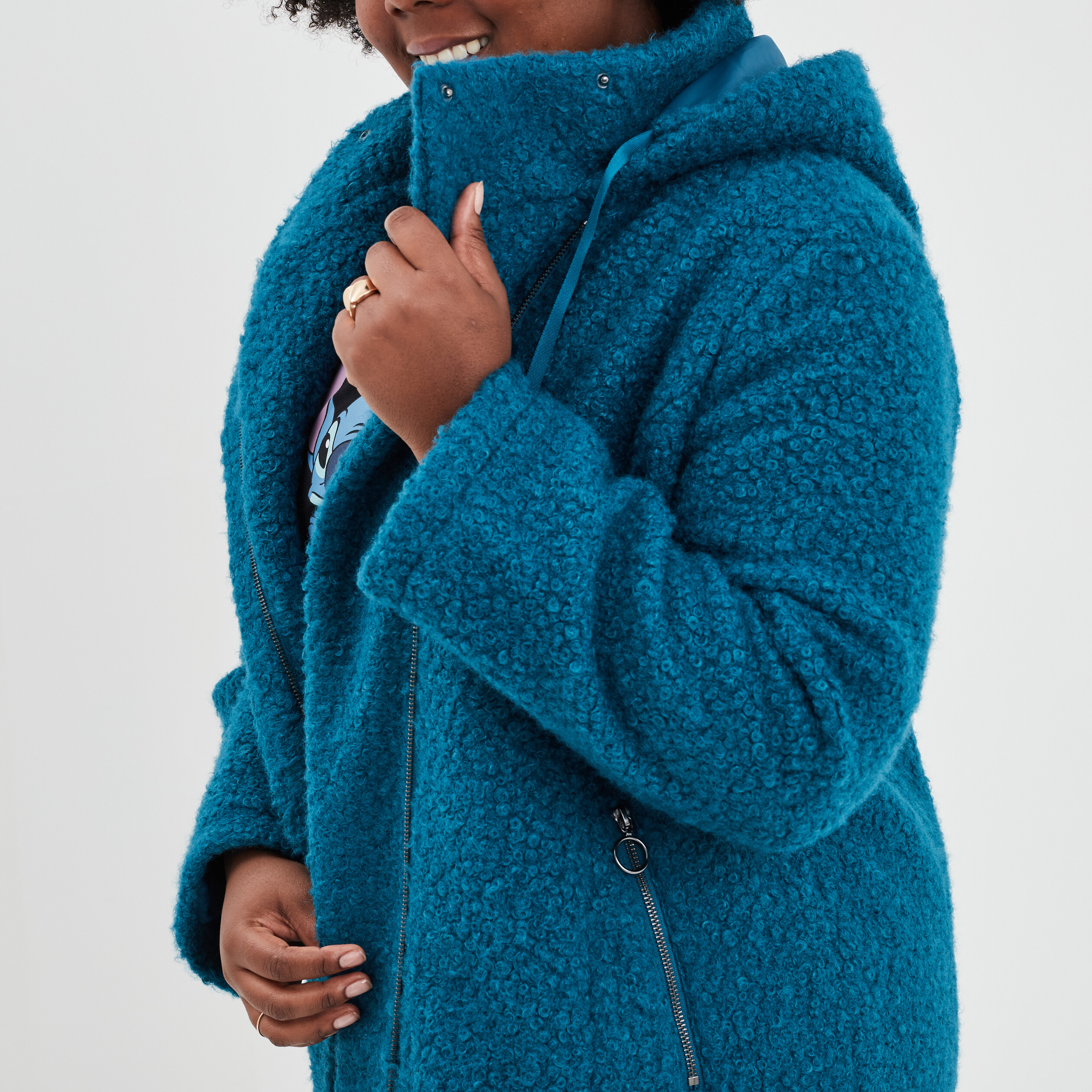 Manteau pilou bouclette à capuche bleu canard femme grande taille | La Halle