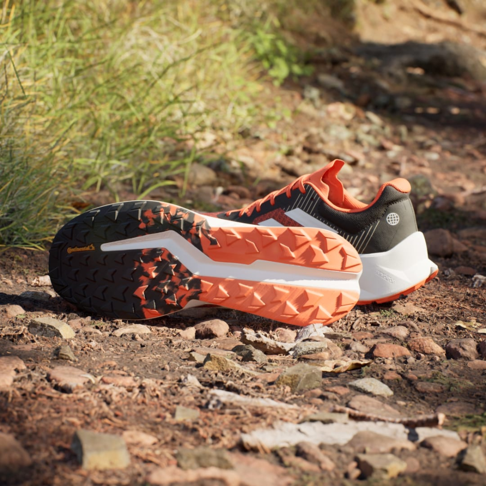 adidas Soulstride Flow HP5564 / orange
