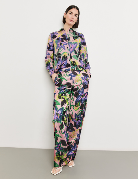 Cargohose mit floralem Dessin