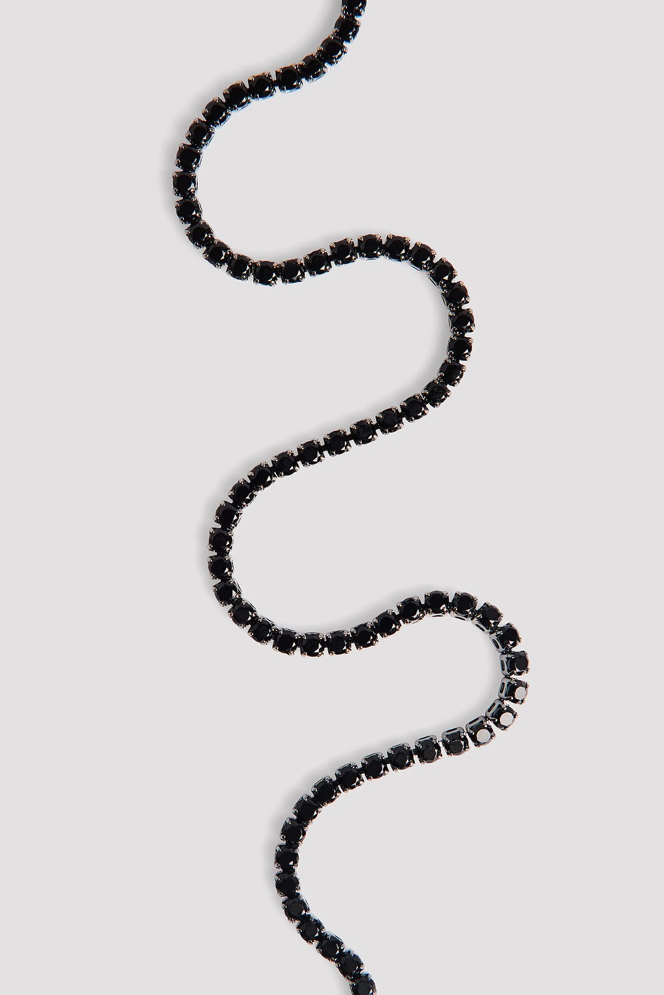 Choker mit dünnem Strassbesatz