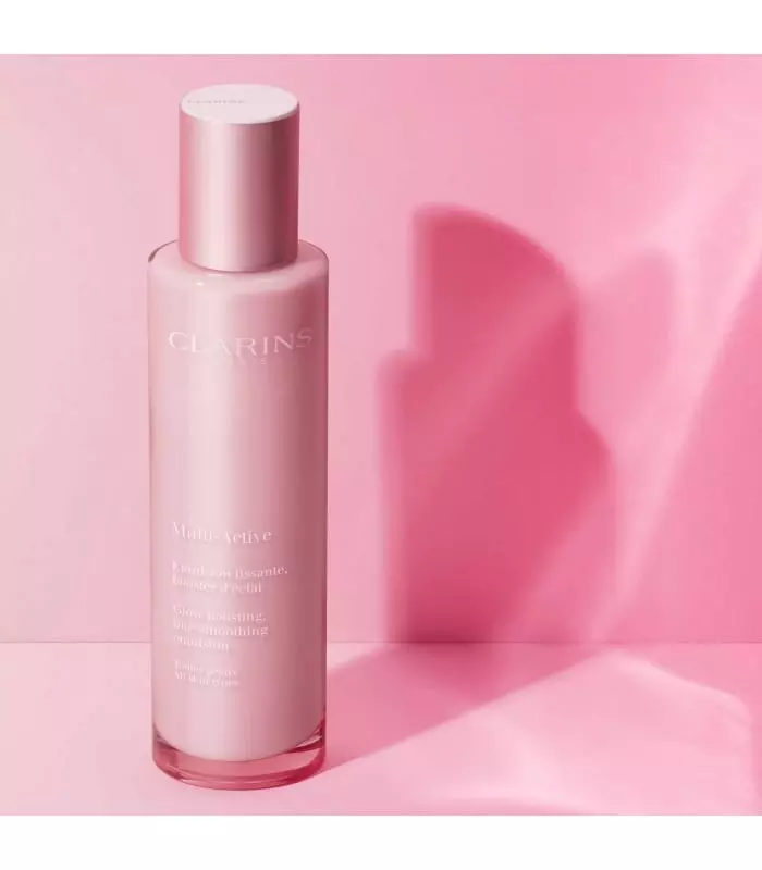 MULTI-ACTIVE Emulsion lissante, booster d'éclat – Toutes peaux