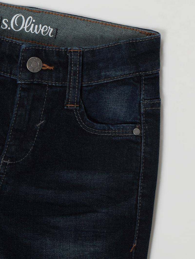 Slim Fit Jeans mit Stretch-Anteil in jeans