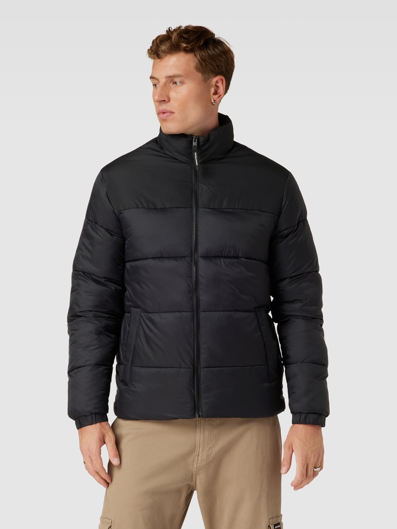 Steppjacke mit Stehkragen Modell 'ETOBY' in schwarz