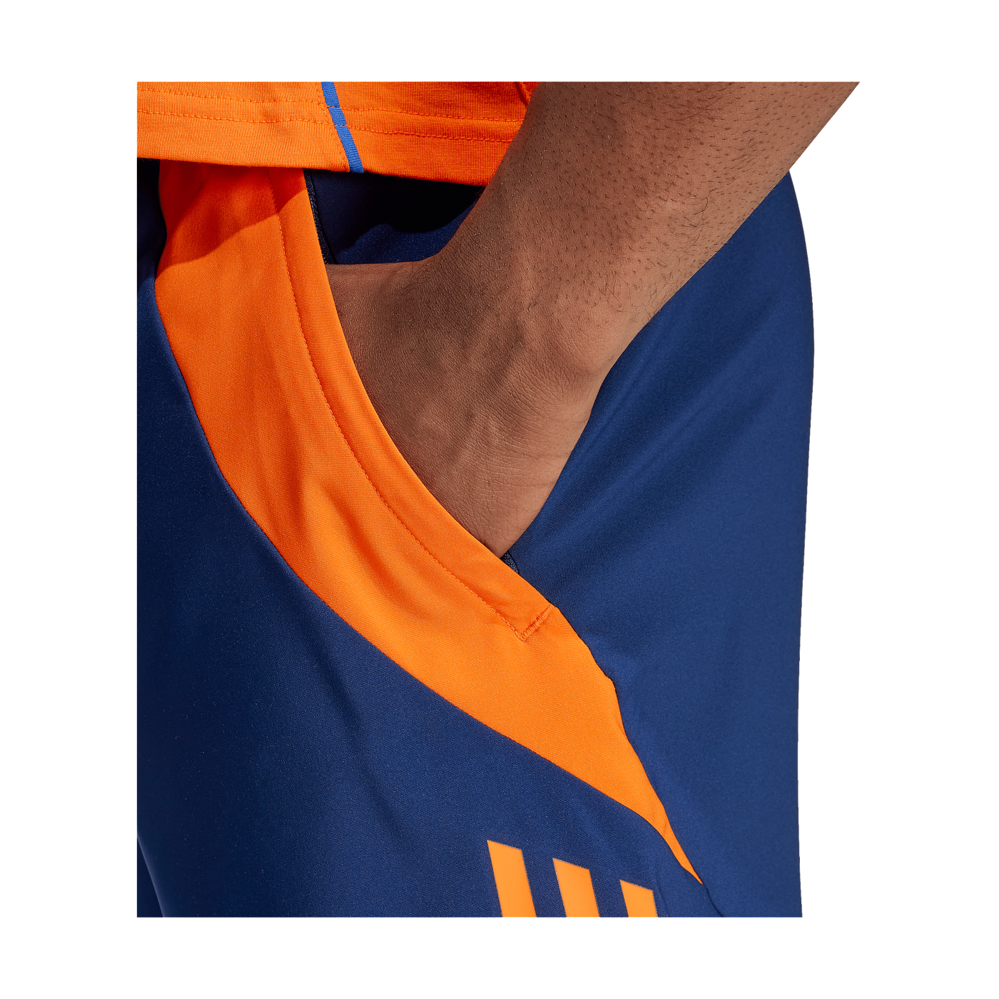 adidas Juventus Turin Downtime Short Blau