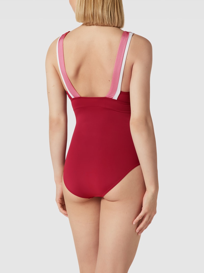 Badeanzug mit tiefem V-Ausschnitt Modell 'TAYRONA BEACH' in bordeaux rot